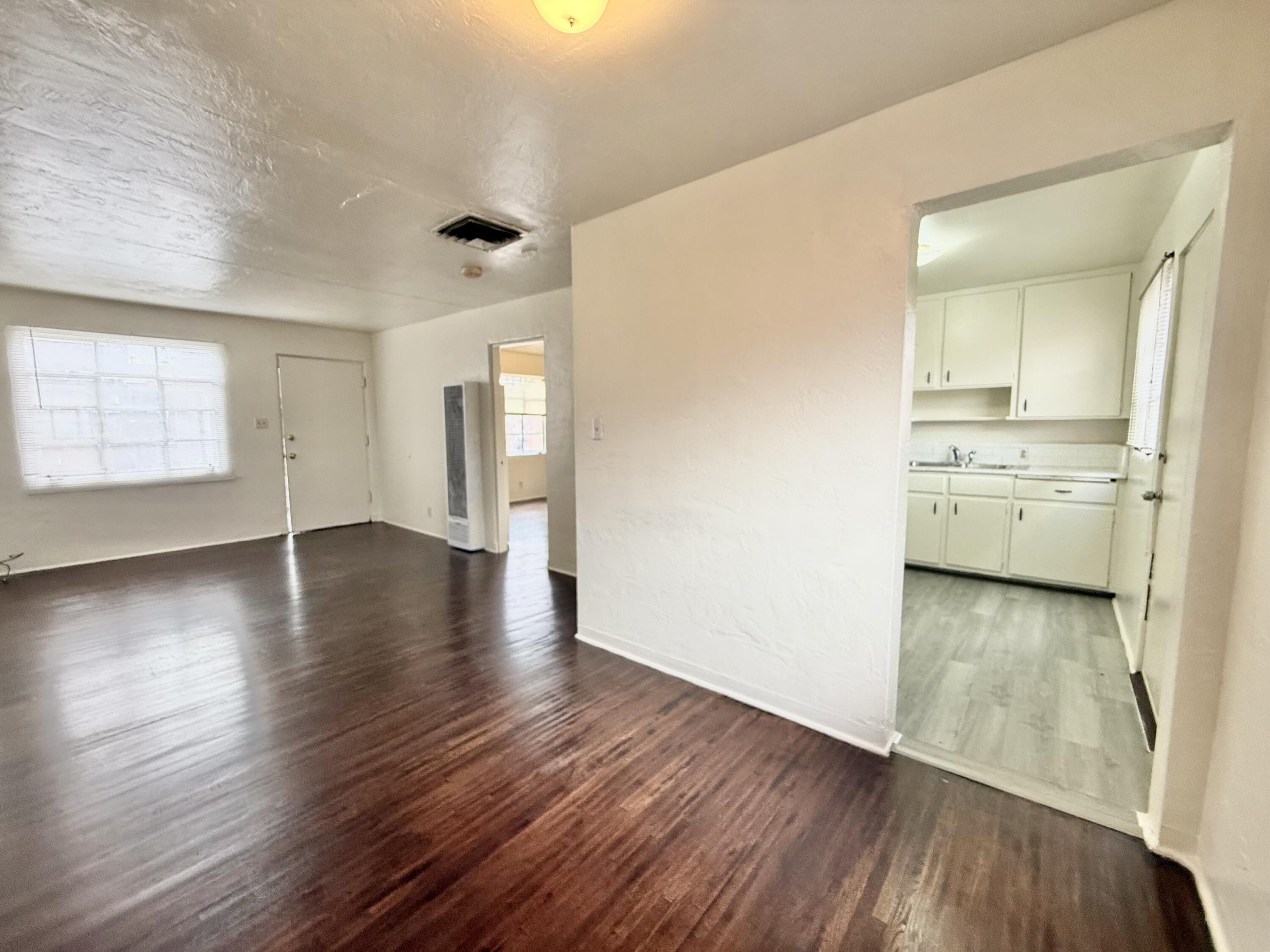 236 San Pablo Street NE
