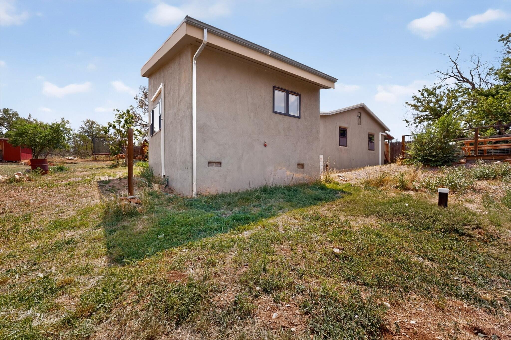 2 Camino Alto