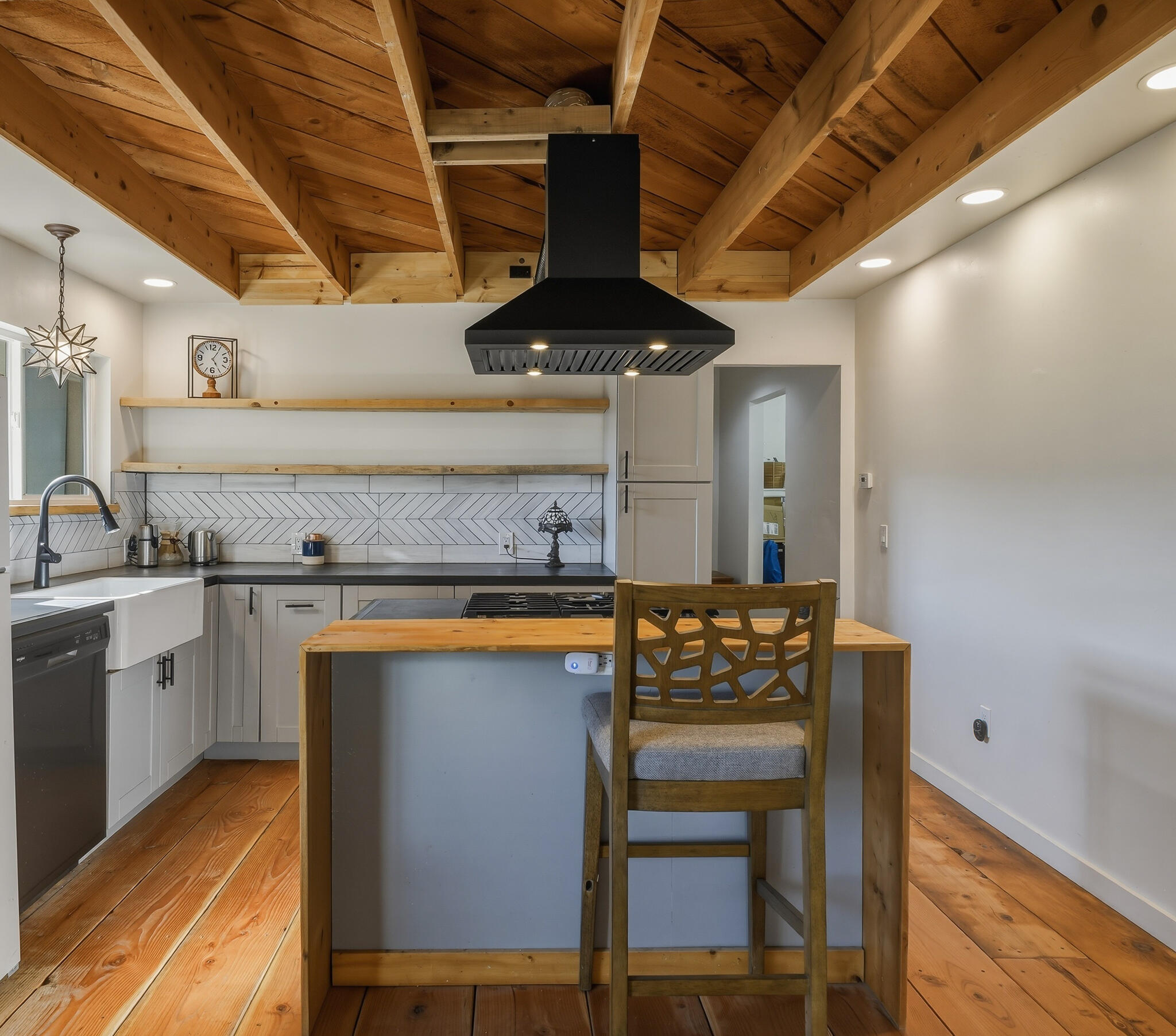 106 Mountain Valley Drive