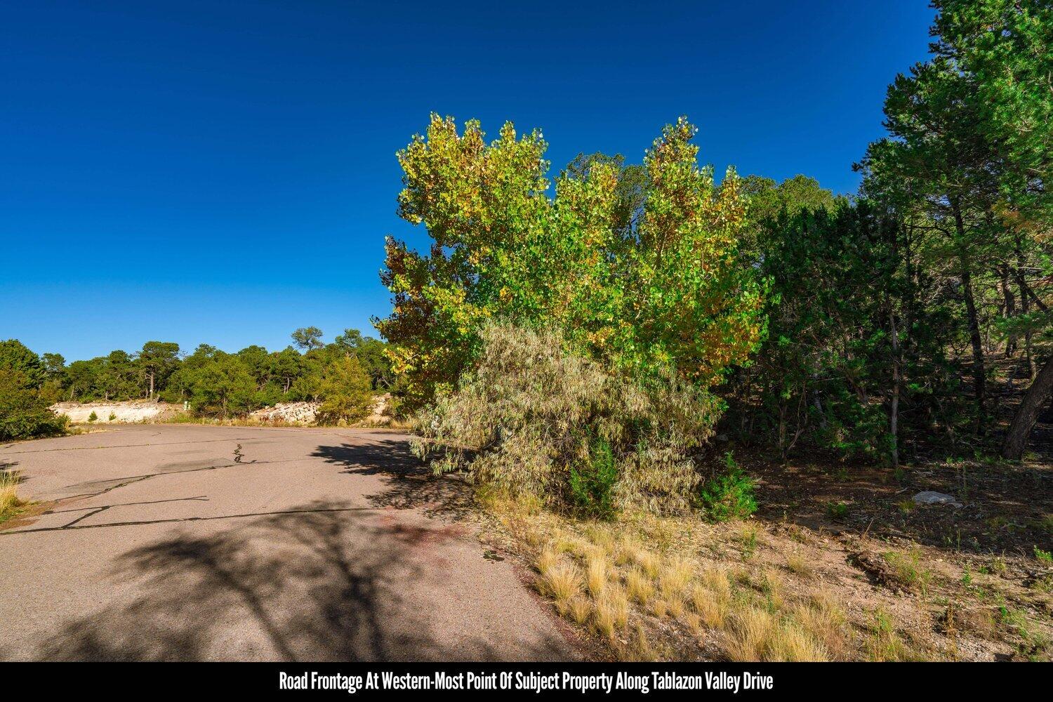 8 Tablazon Valley Drive