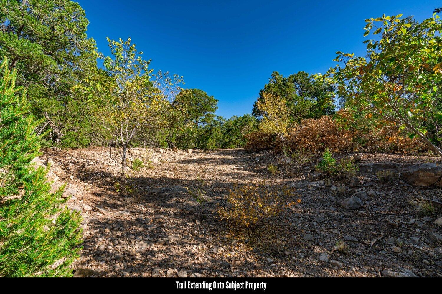8 Tablazon Valley Drive