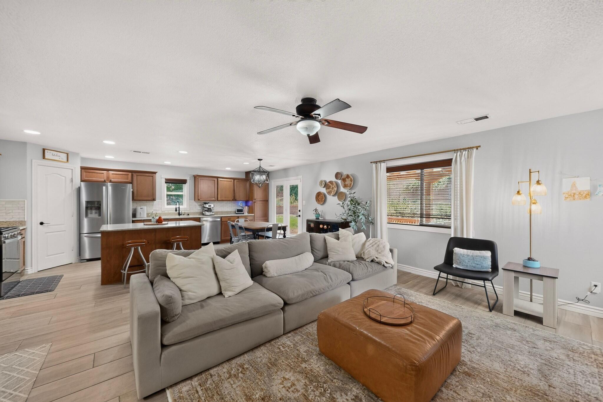 9609 Carson Mesa Drive NW
