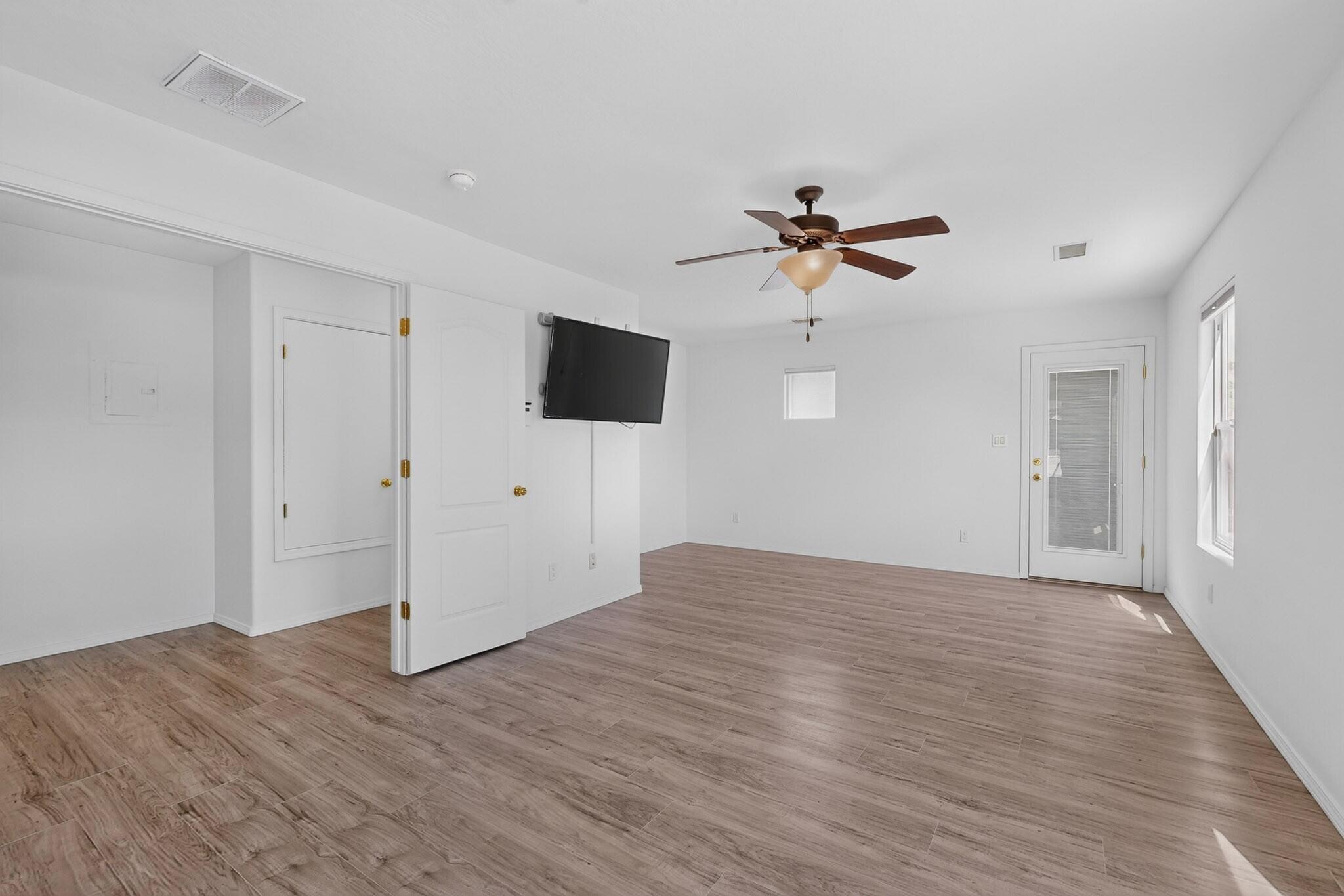 2104 San Venito Road NW