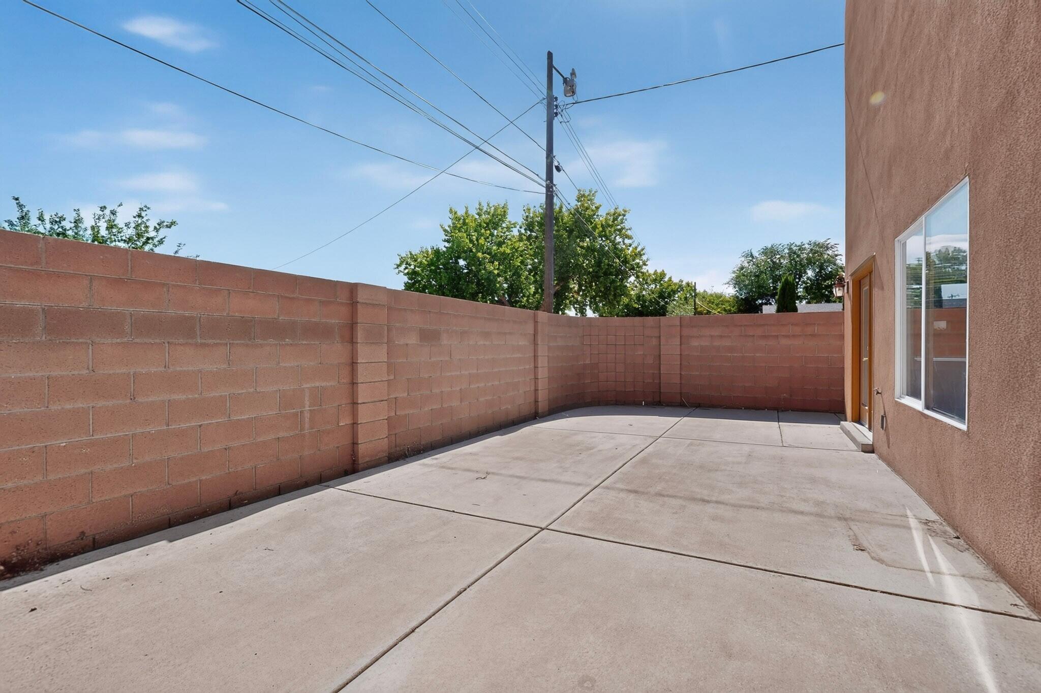 2104 San Venito Road NW
