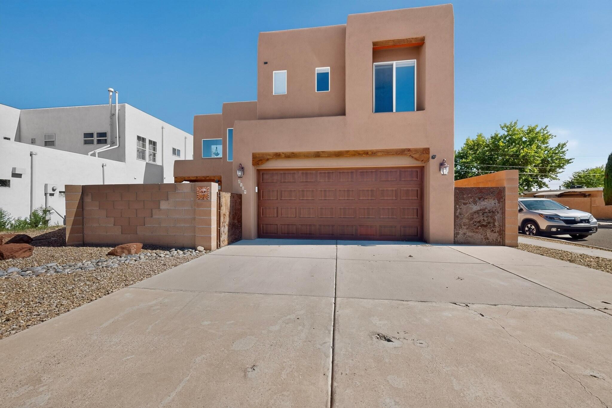 2104 San Venito Road NW