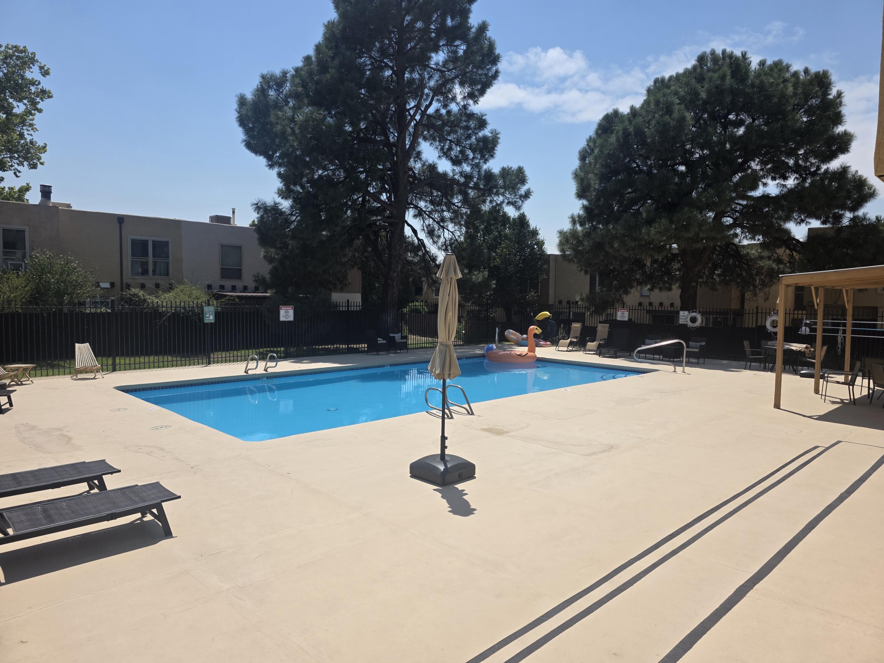 52 Calle San Blas NE