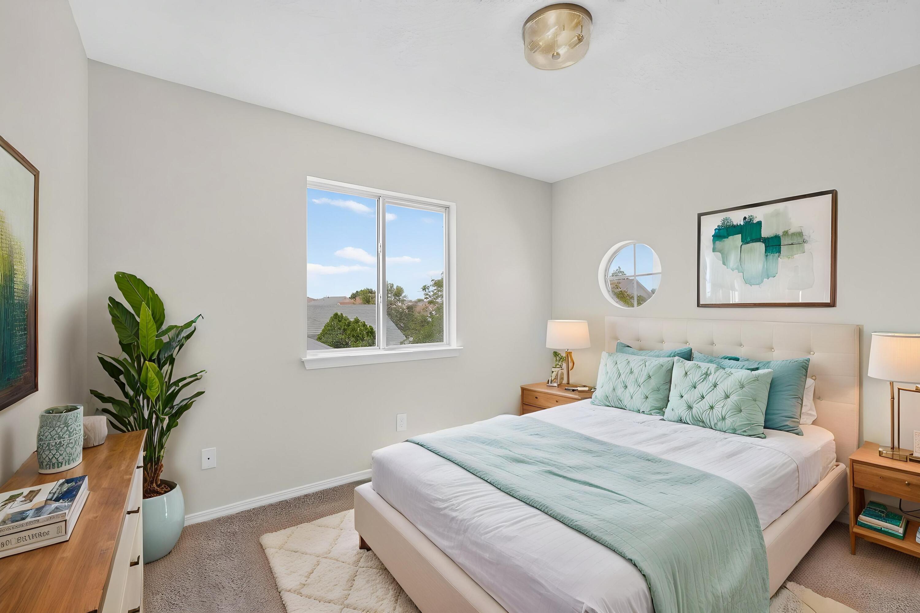 16 Cliffrose Trail