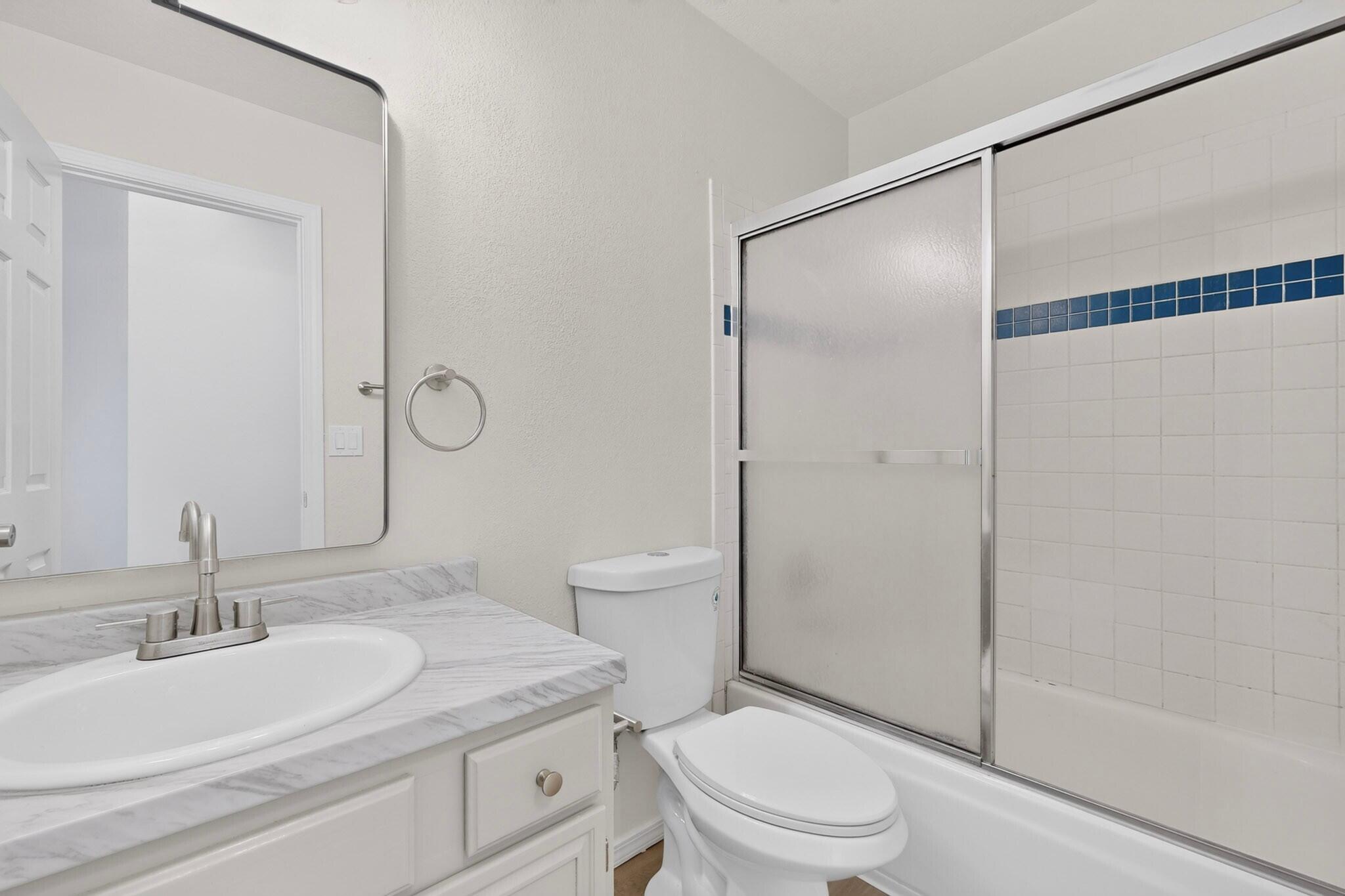 16 Cliffrose Trail