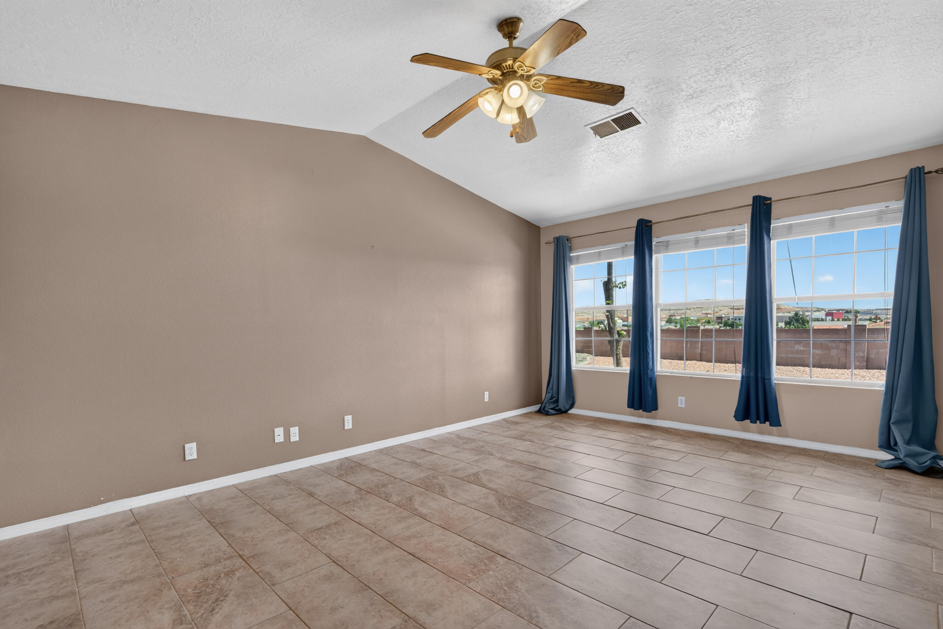 3213 Cascades Trail SE
