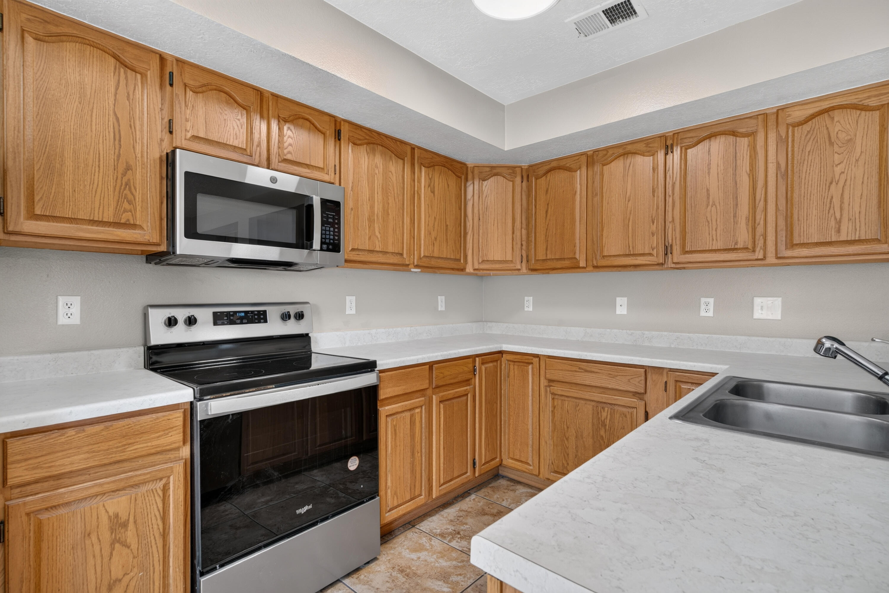 3213 Cascades Trail SE