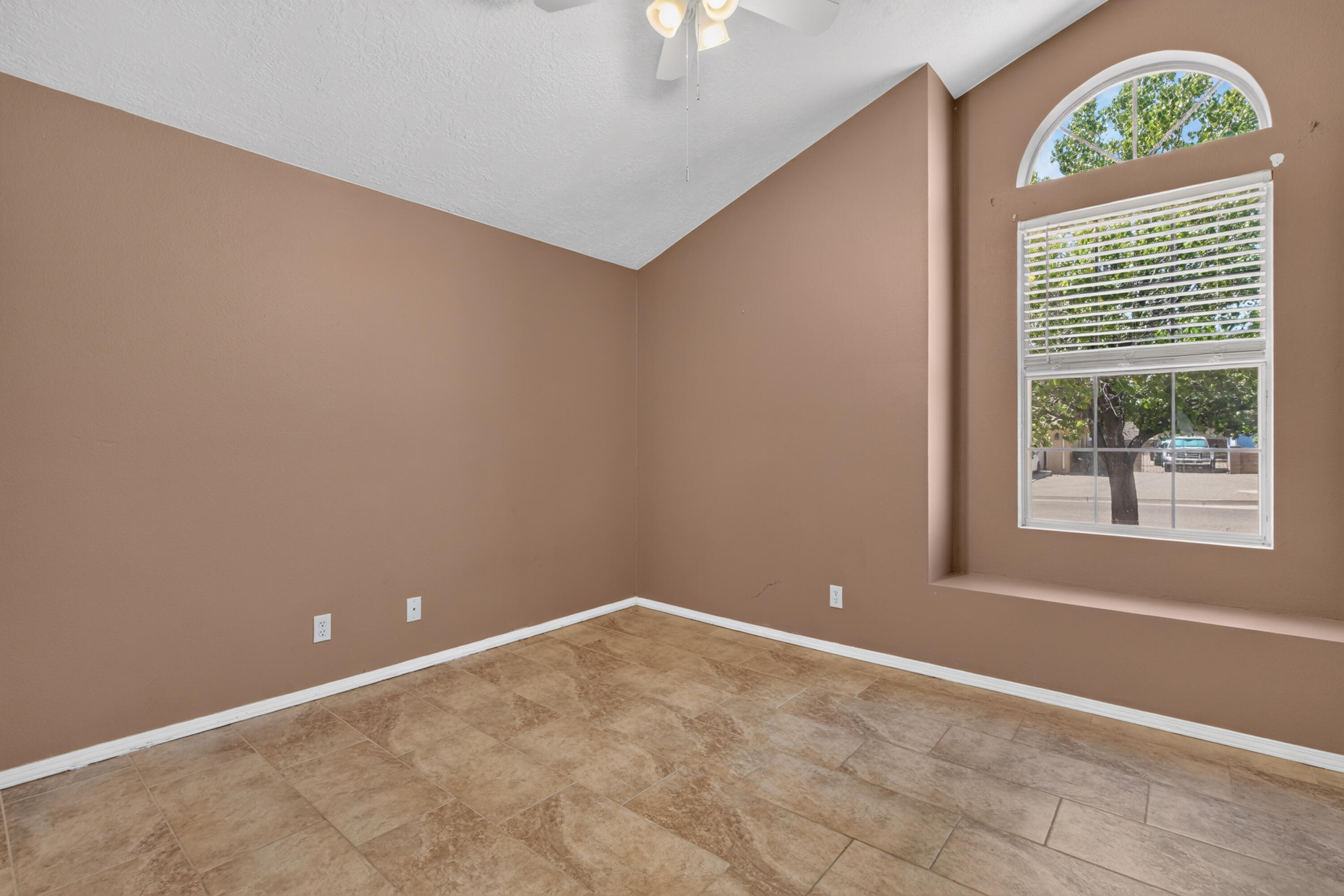 3213 Cascades Trail SE