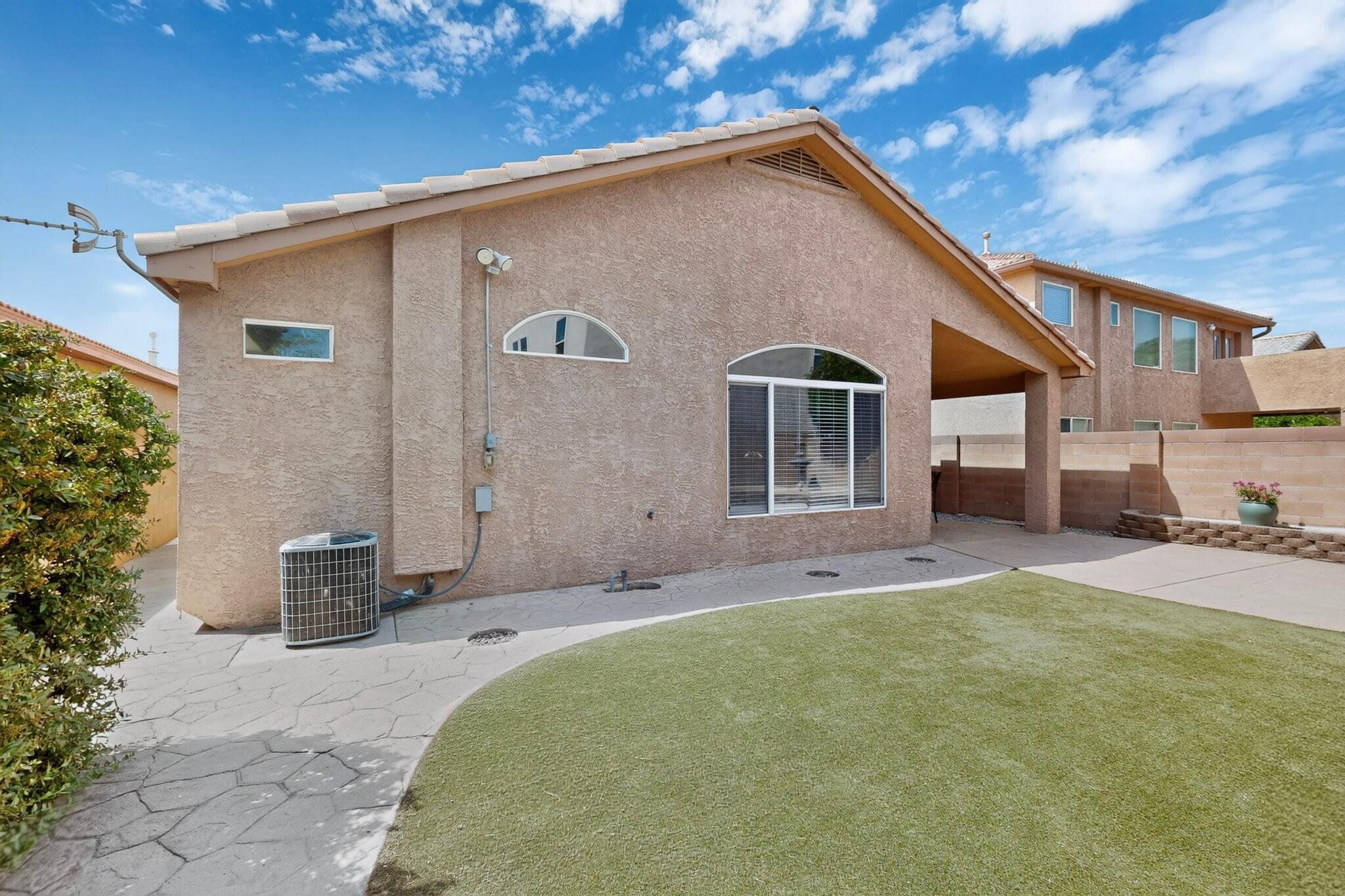 7139 Eagle Canyon Road NE