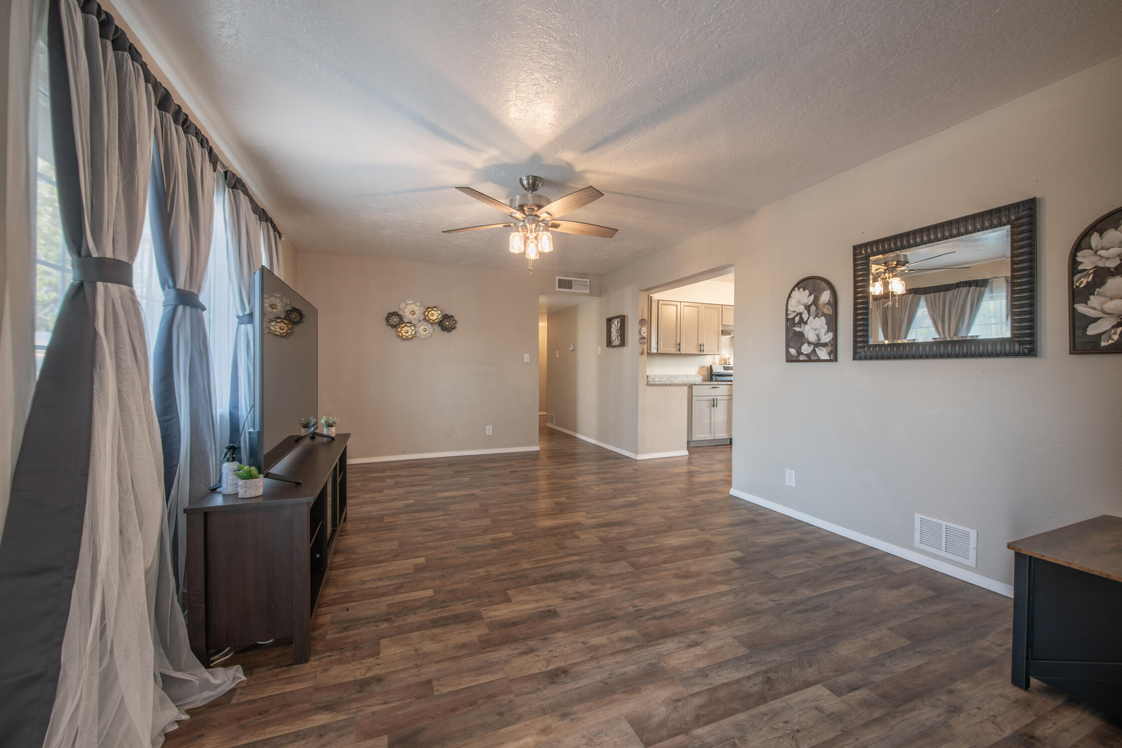 10128 Paseo Del Norte NW