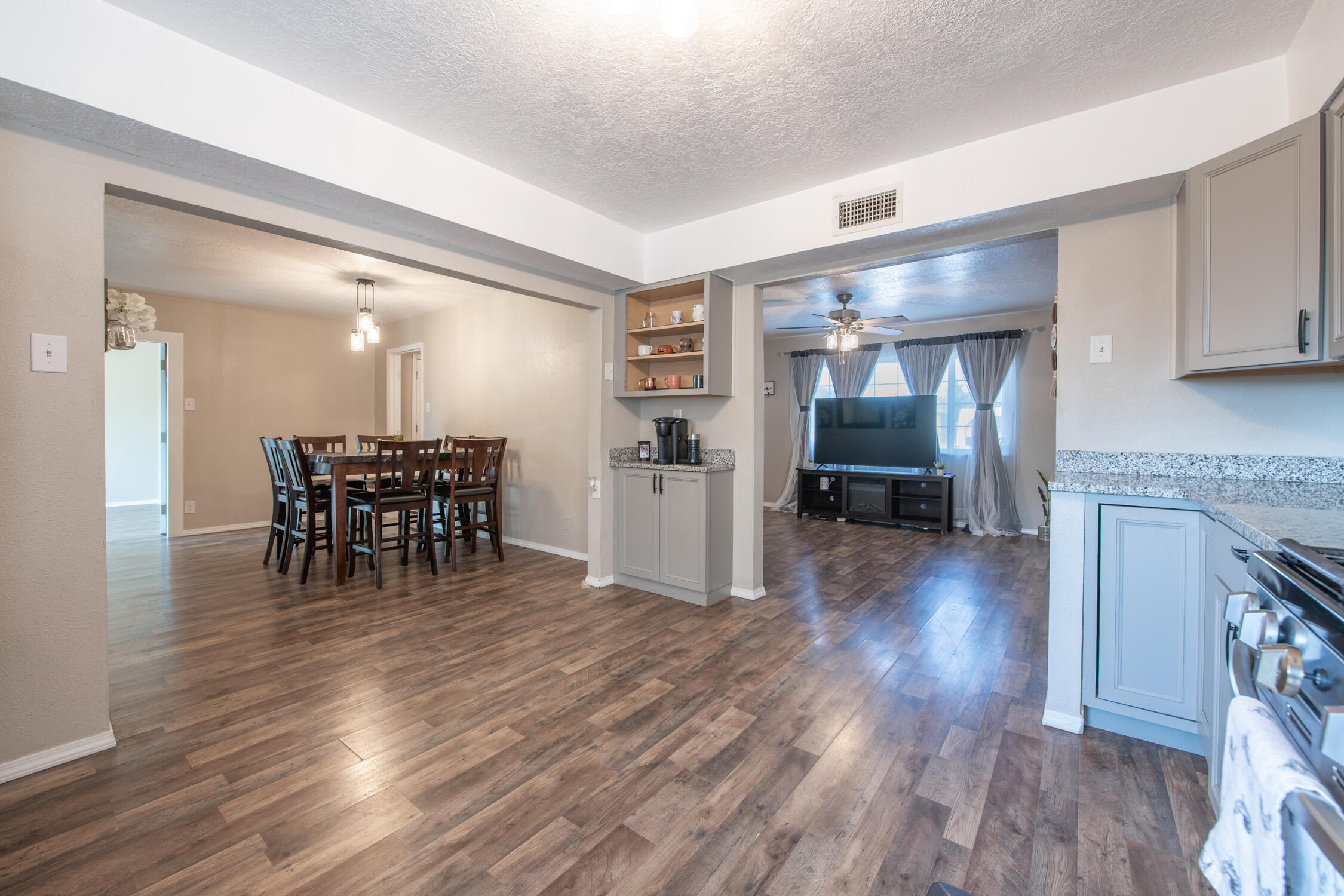 10128 Paseo Del Norte NW