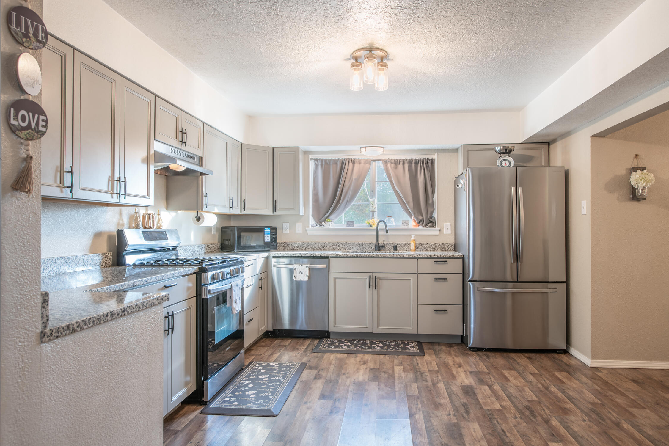10128 Paseo Del Norte NW
