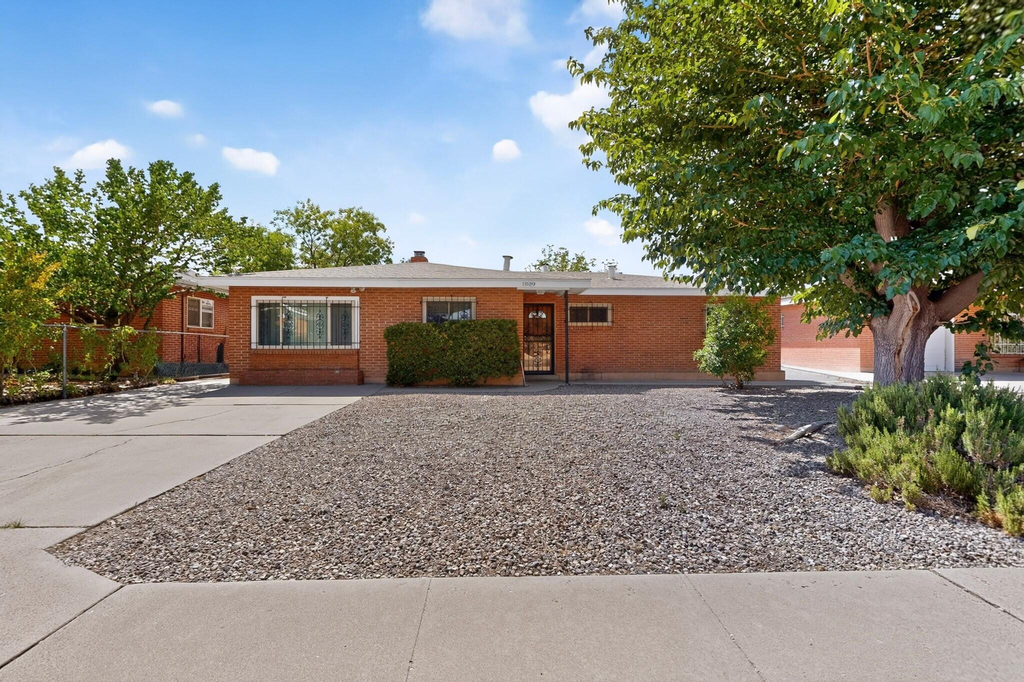 1809 Cornell Drive SE