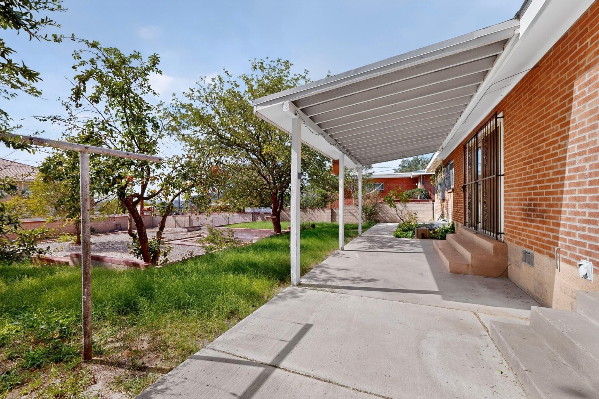 1809 Cornell Drive SE
