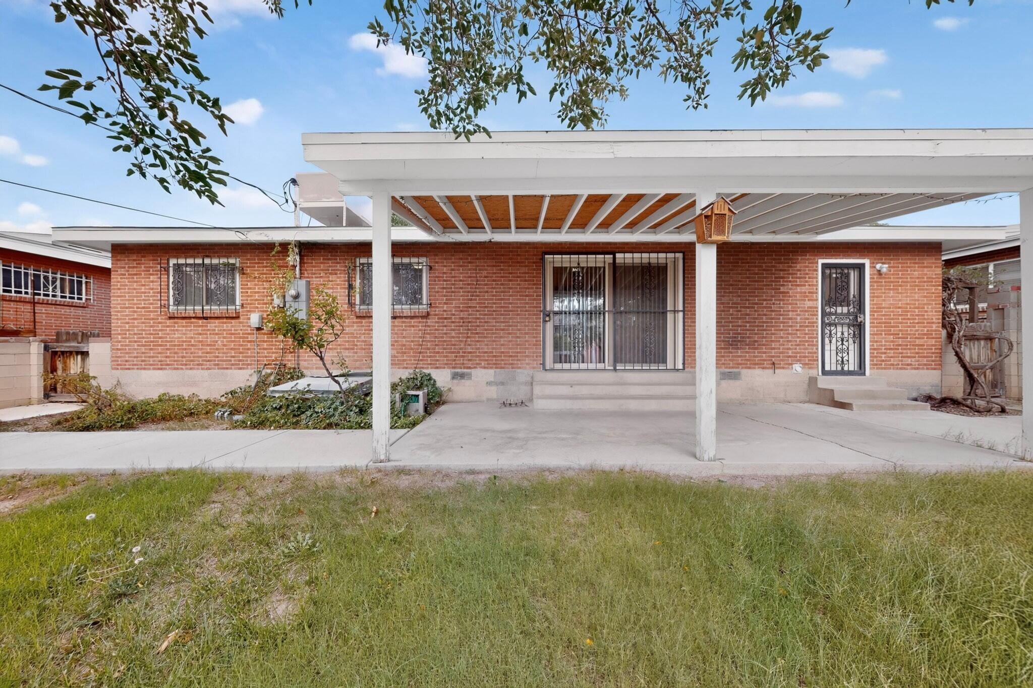1809 Cornell Drive SE