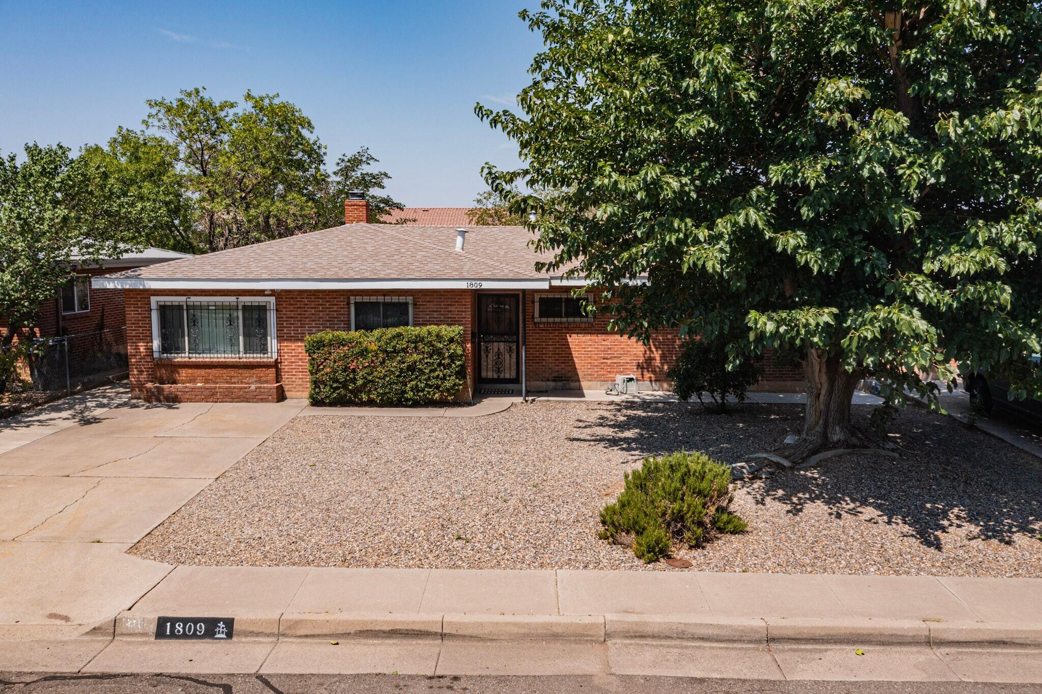 1809 Cornell Drive SE