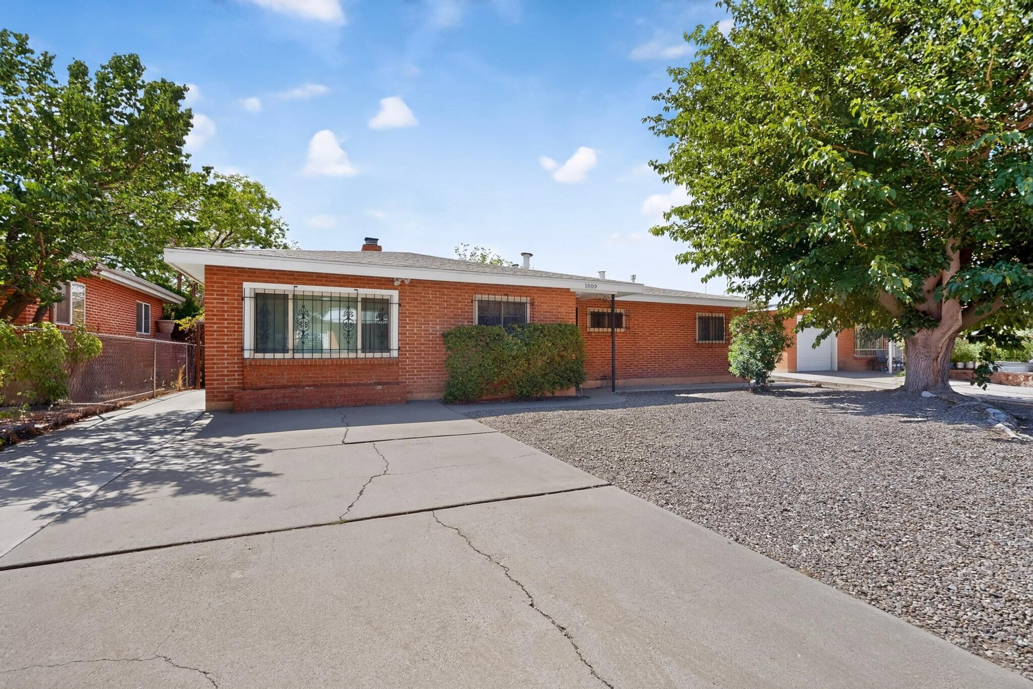 1809 Cornell Drive SE