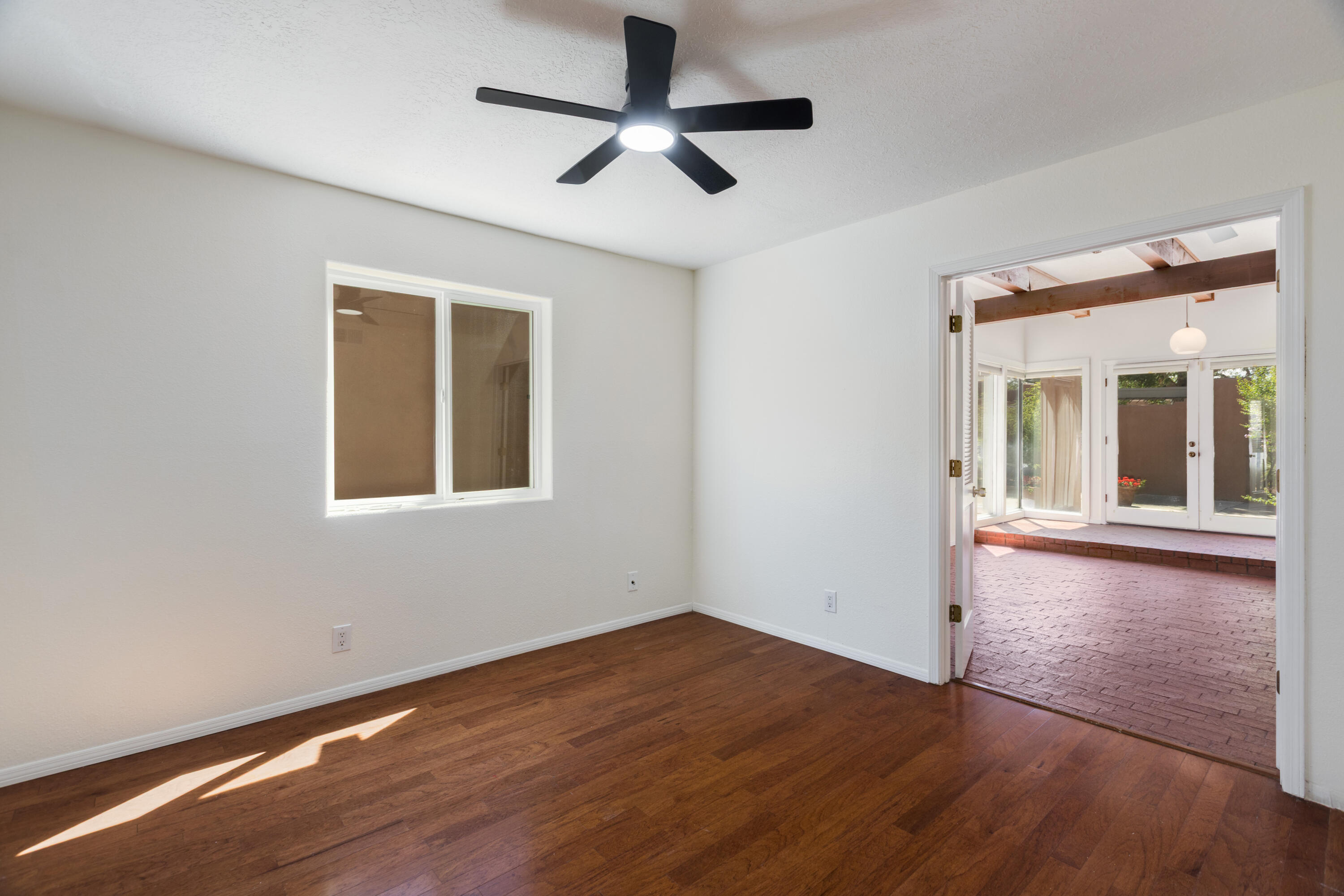 2404 Don Pedro NW