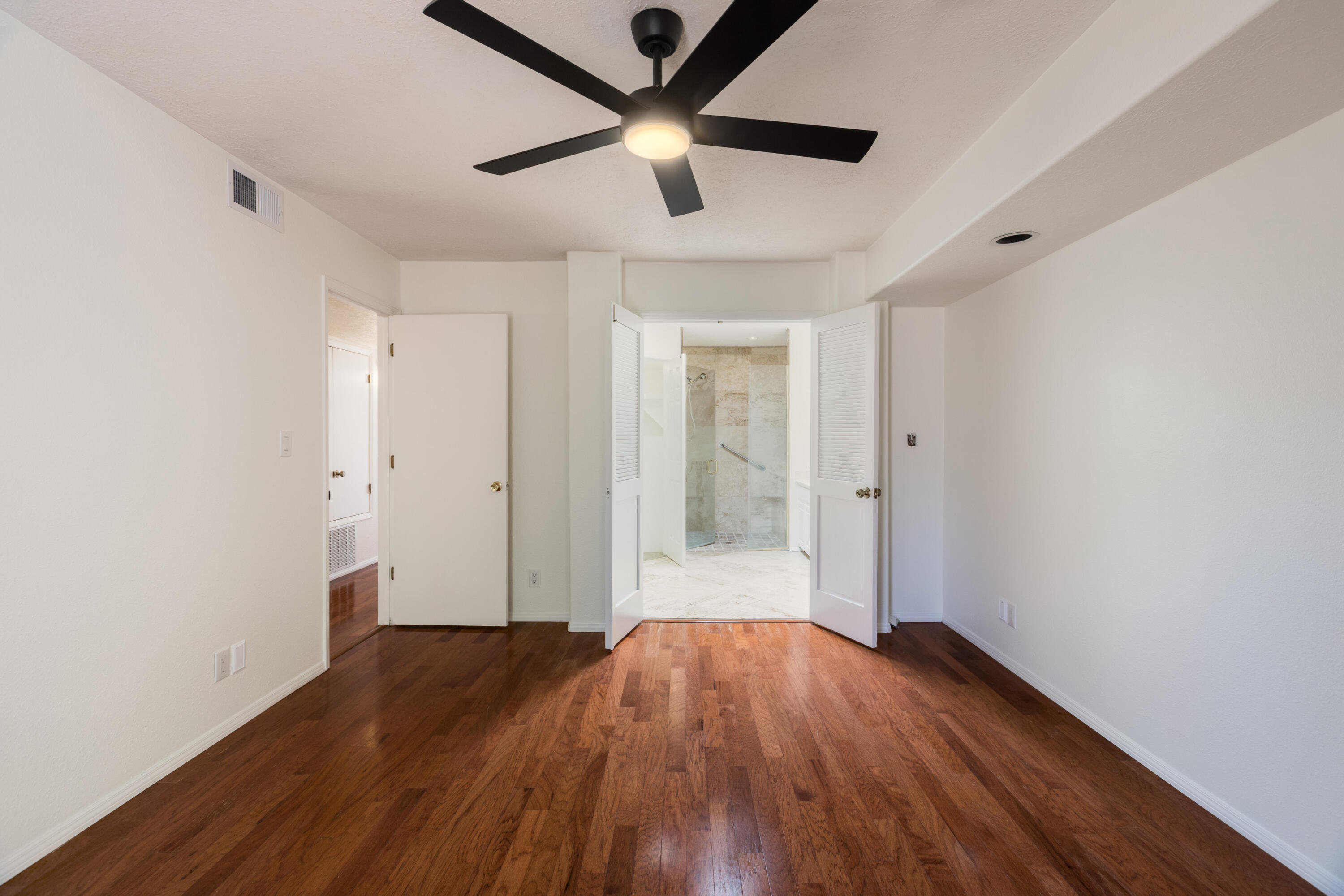 2404 Don Pedro NW