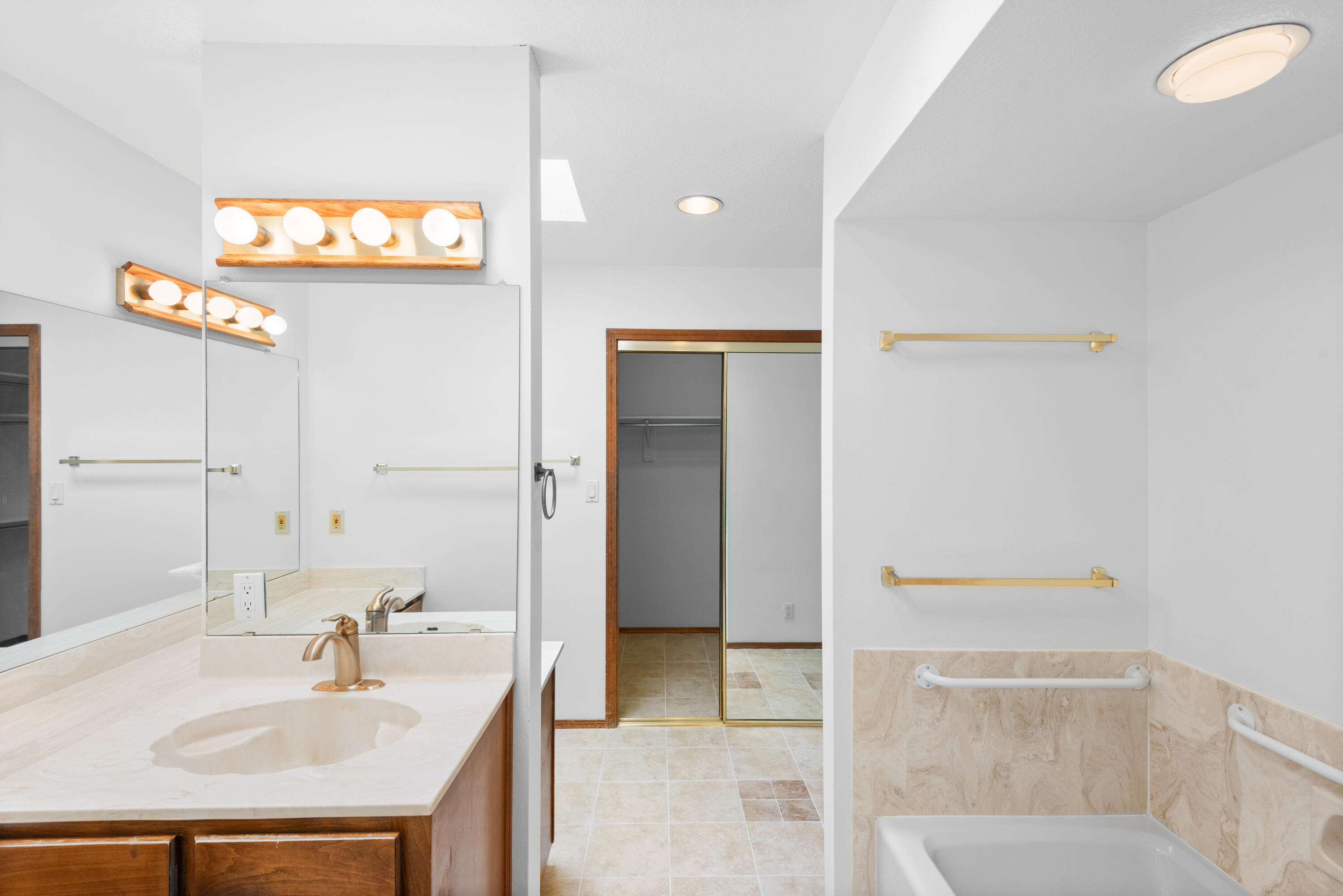13104 Deer Dancer Trail NE