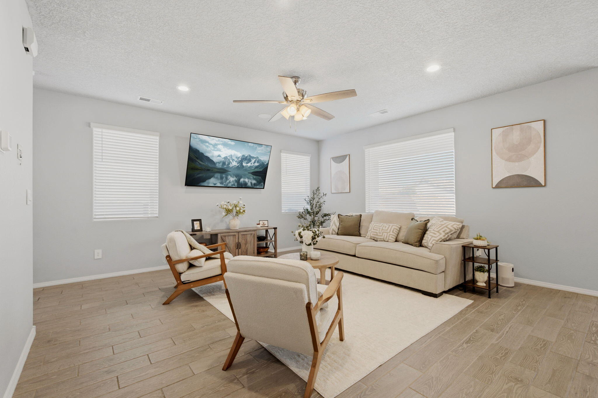 3188 Tazanita Loop SE