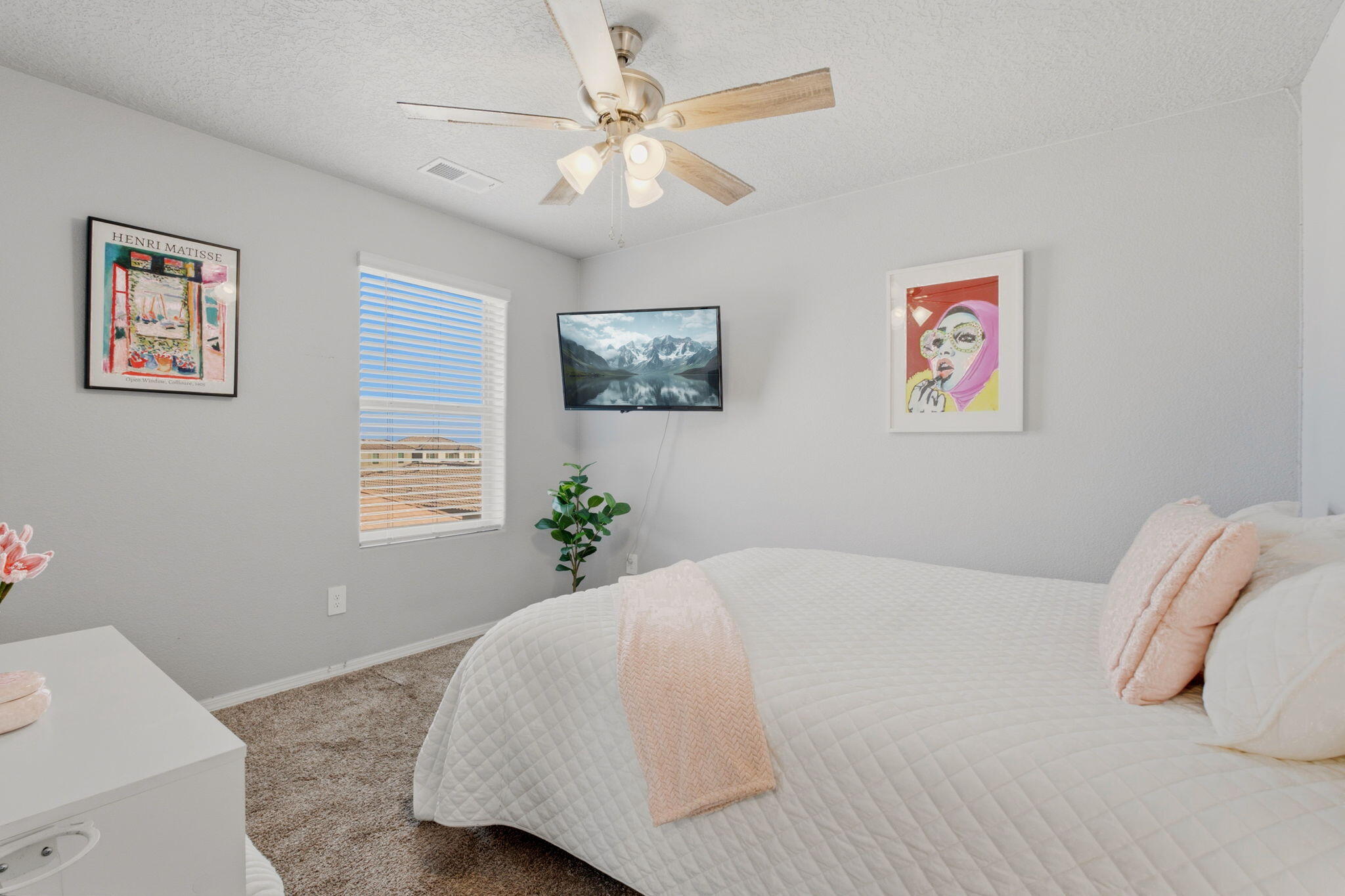 3188 Tazanita Loop SE