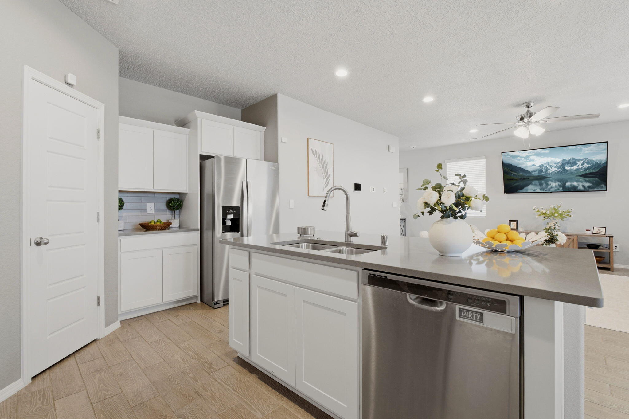 3188 Tazanita Loop SE