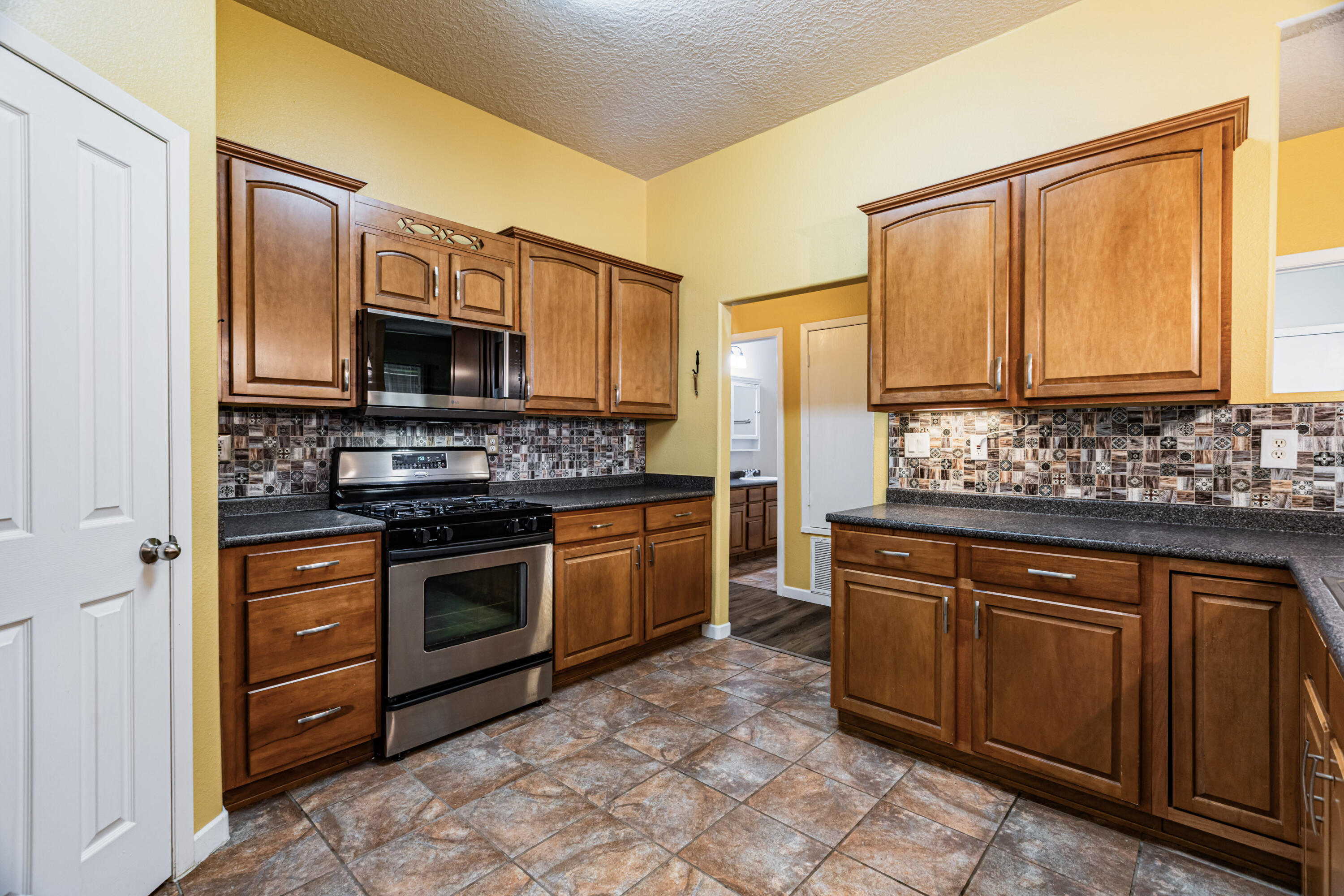 1333 Reynosa Loop SE