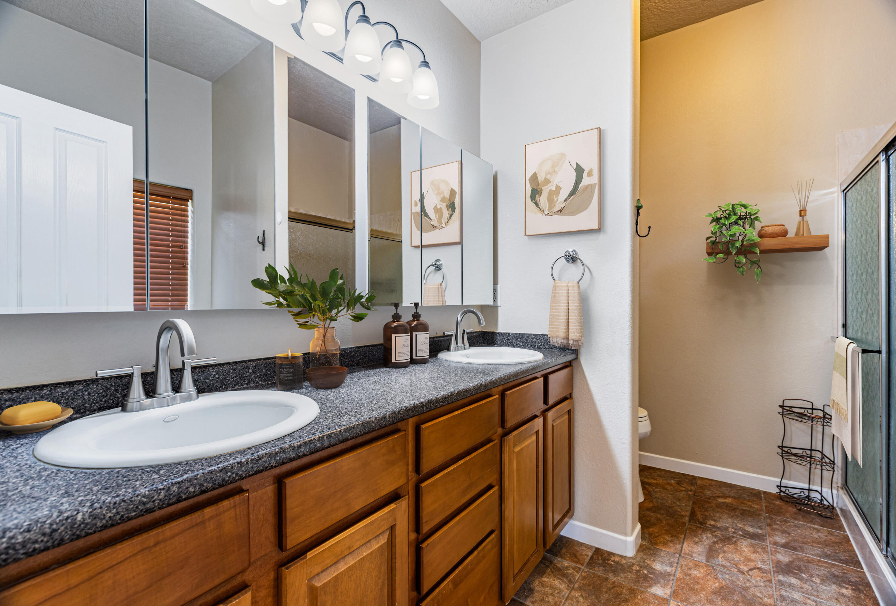 1333 Reynosa Loop SE