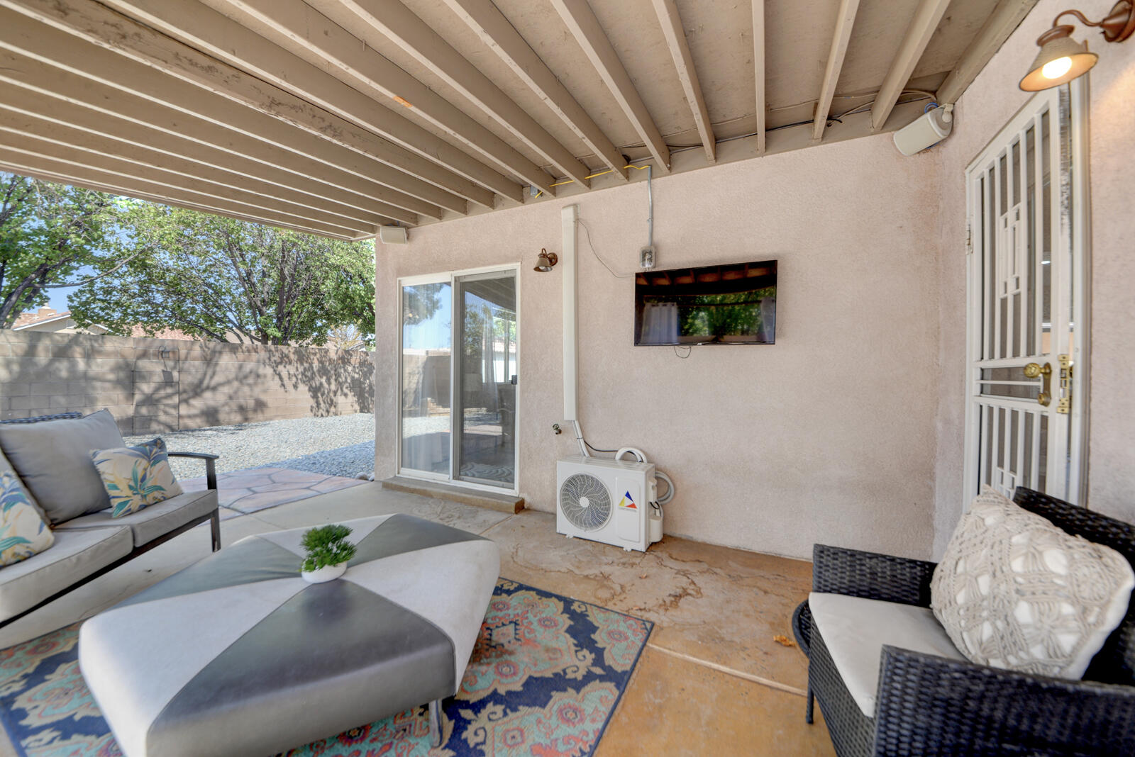 1012 Casa Maria Road NE