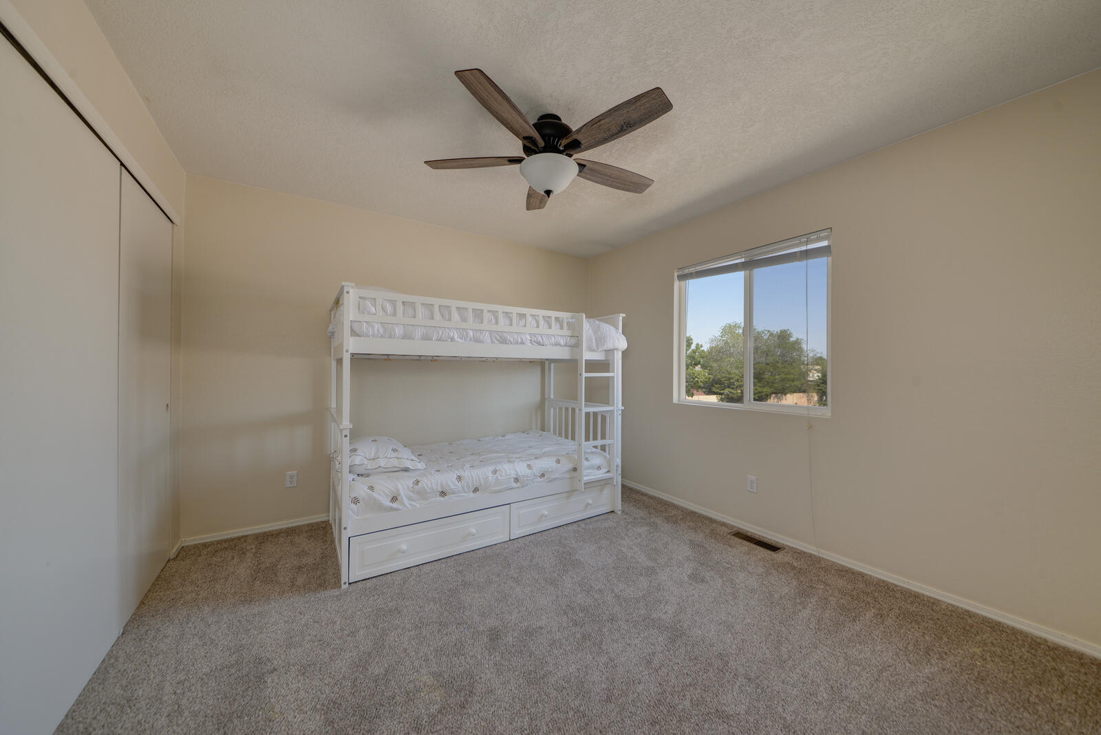 1012 Casa Maria Road NE