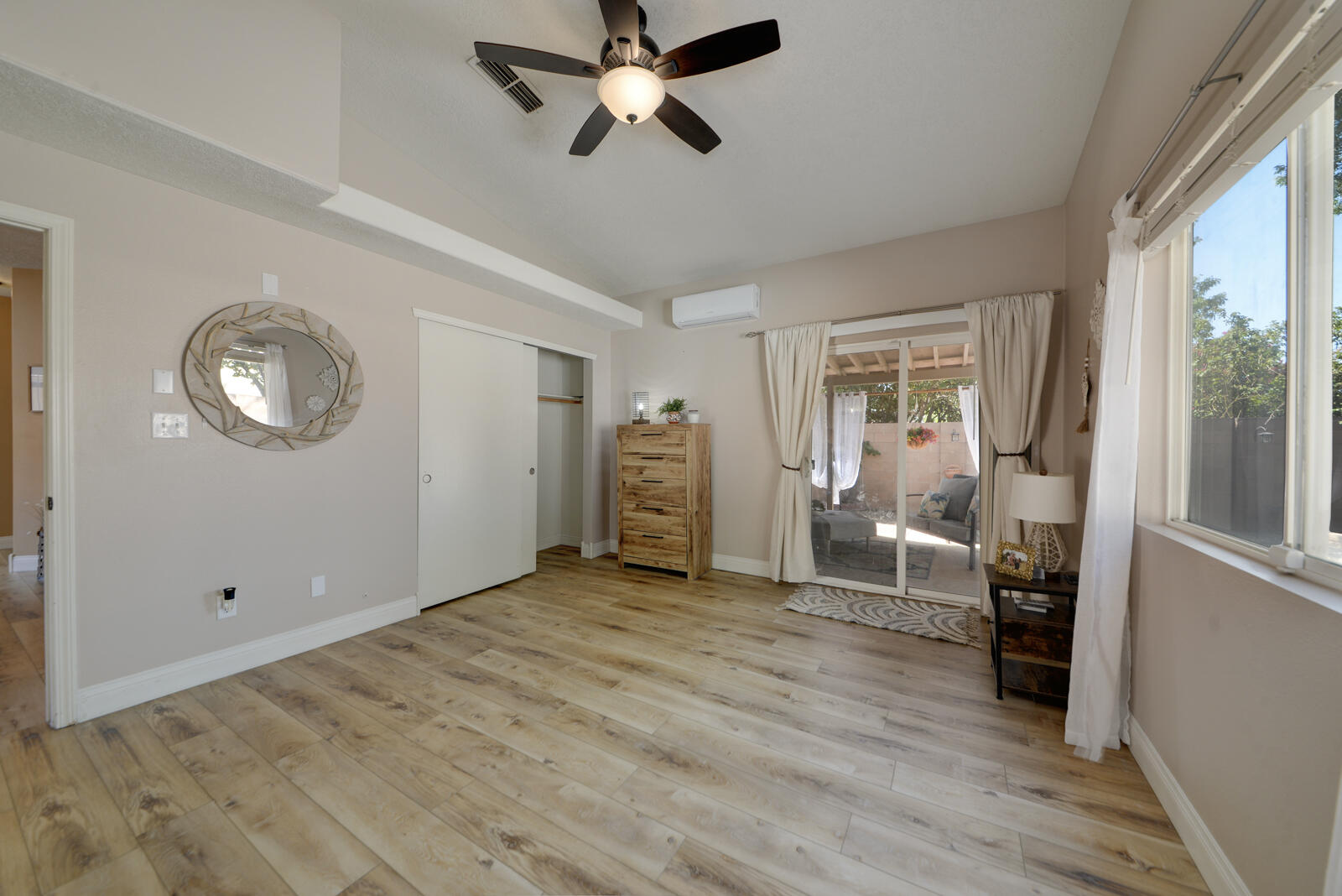 1012 Casa Maria Road NE
