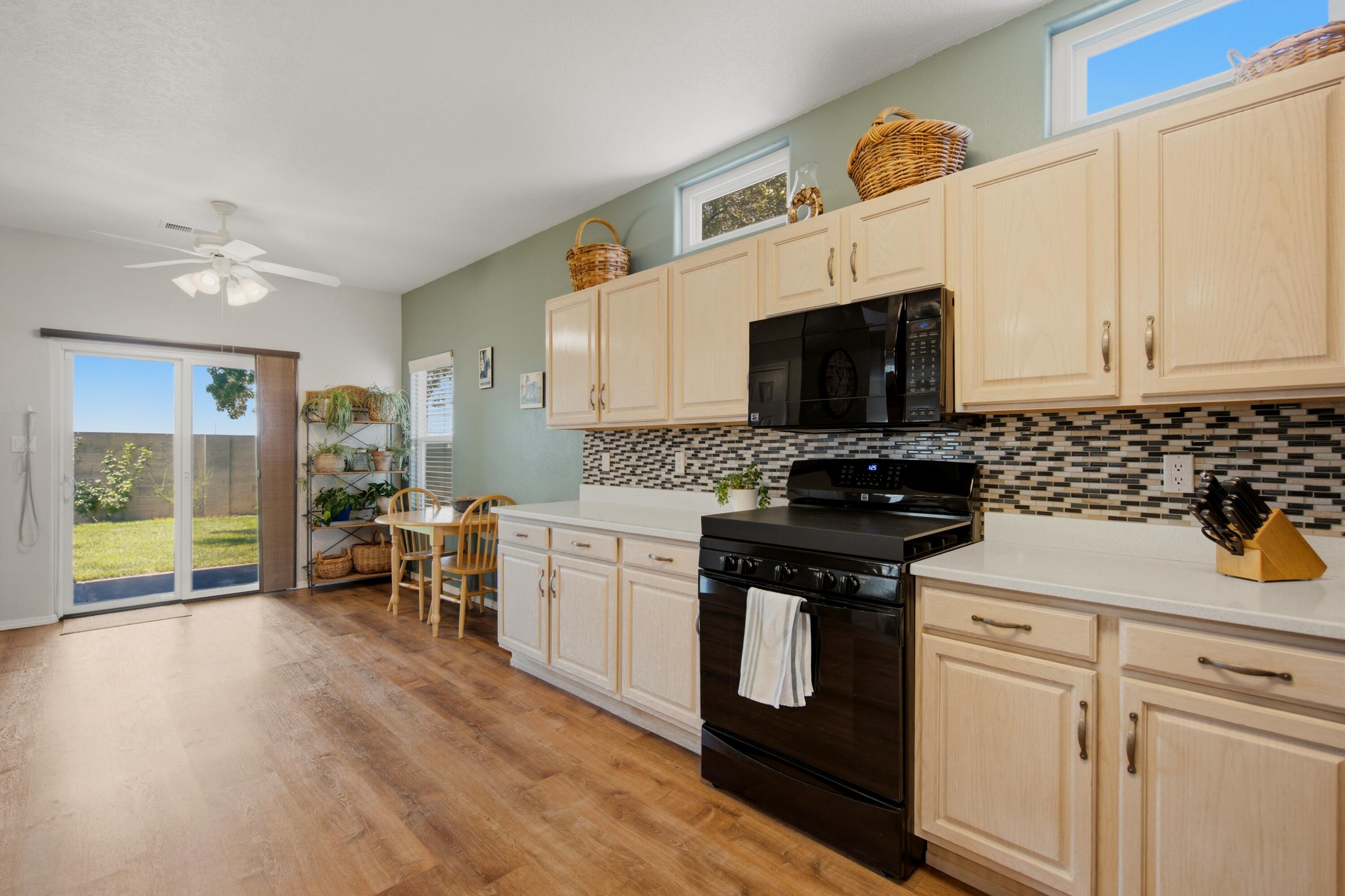 1005 Chiricahua Street SE