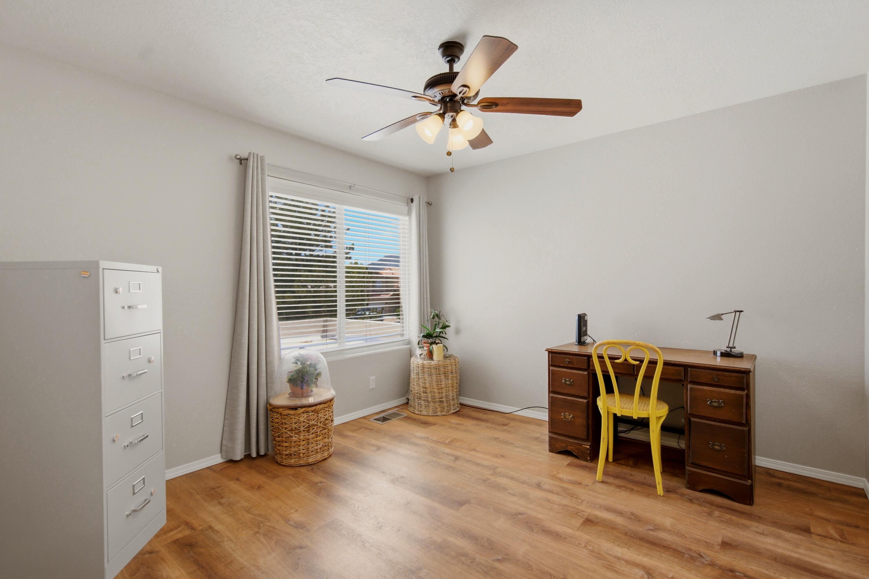 1005 Chiricahua Street SE