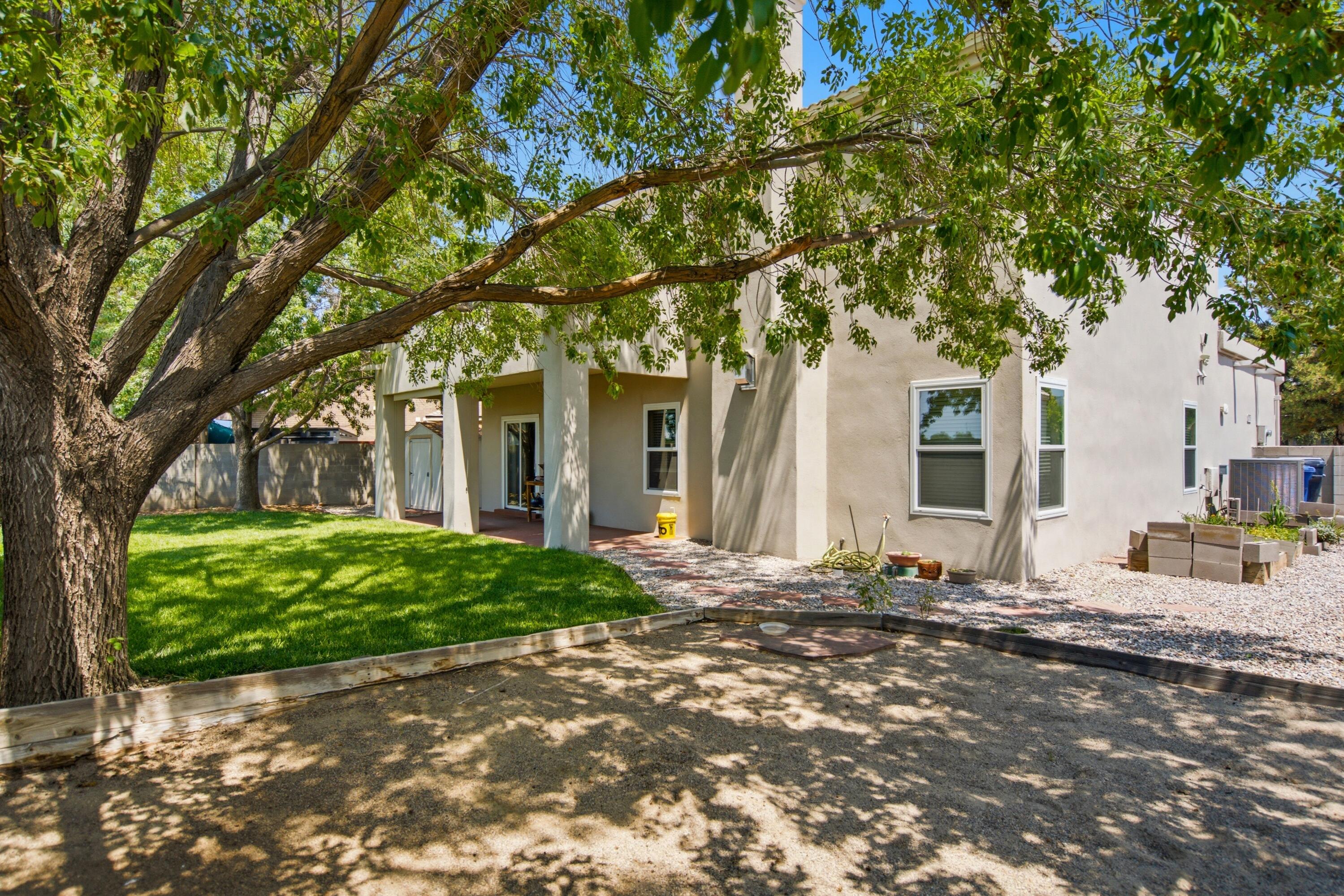 1005 Chiricahua Street SE