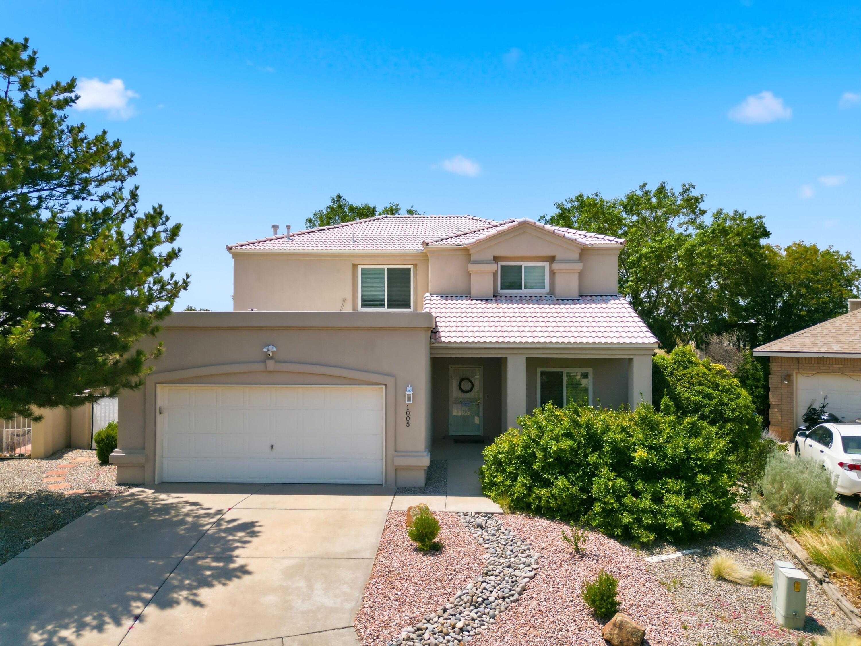 1005 Chiricahua Street SE