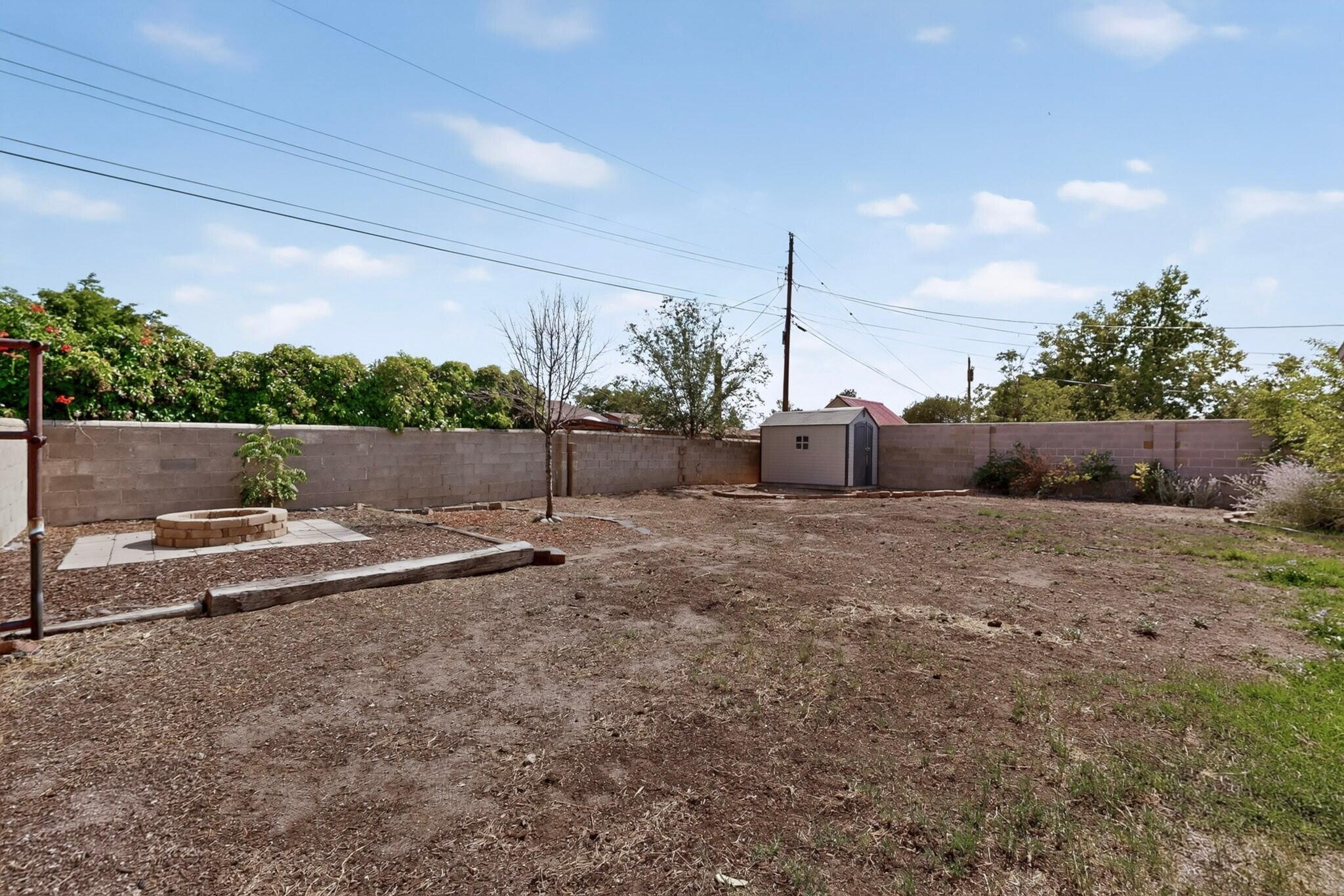 5808 Princess Jeanne Avenue NE