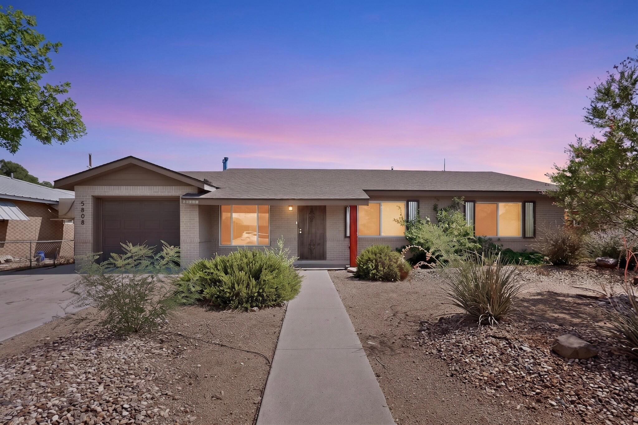 5808 Princess Jeanne Avenue NE