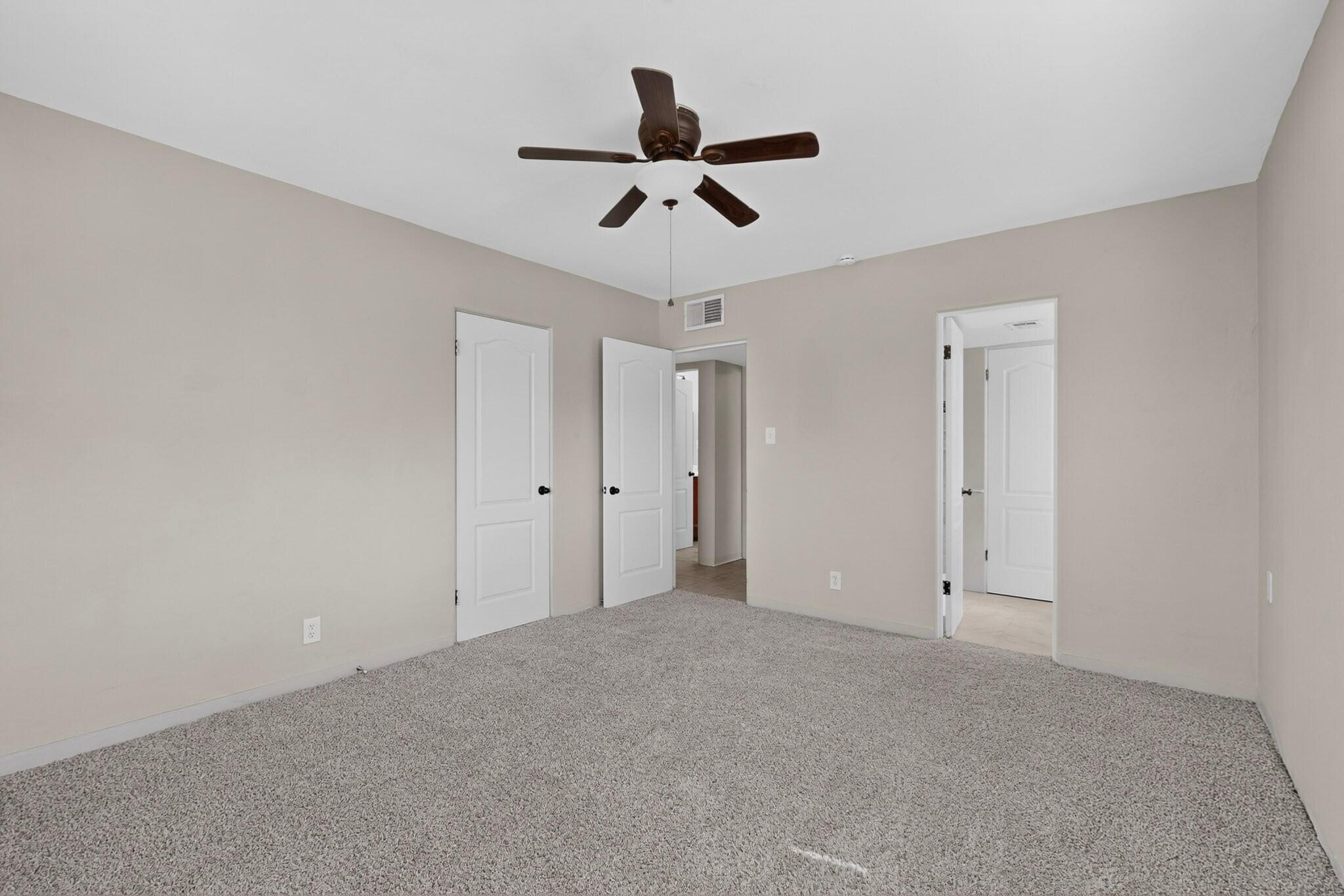 5808 Princess Jeanne Avenue NE
