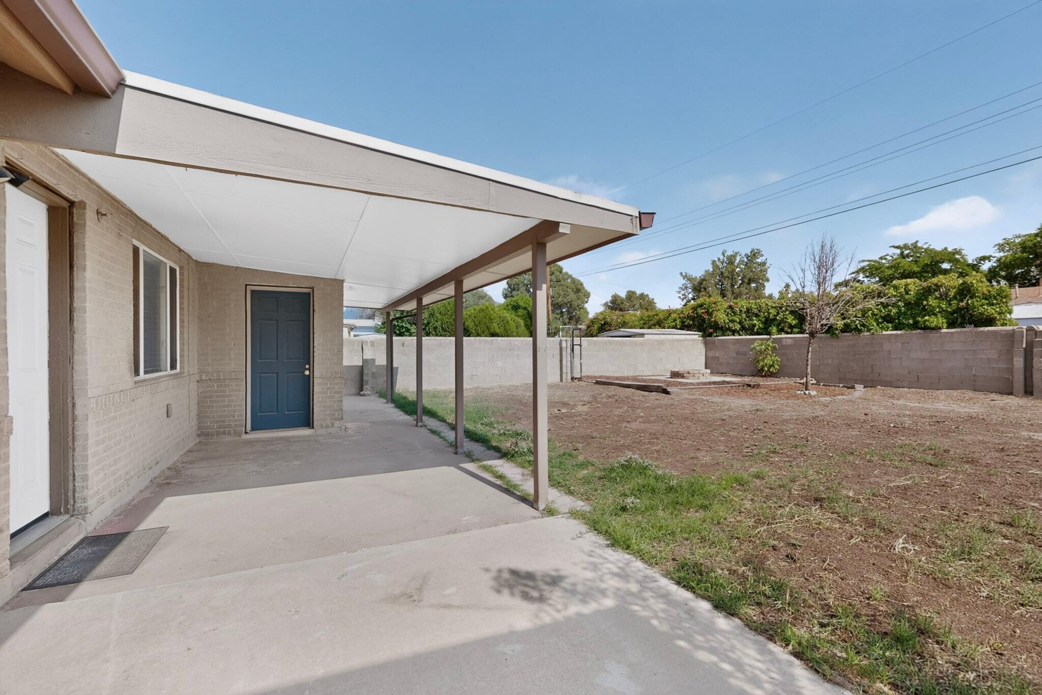 5808 Princess Jeanne Avenue NE