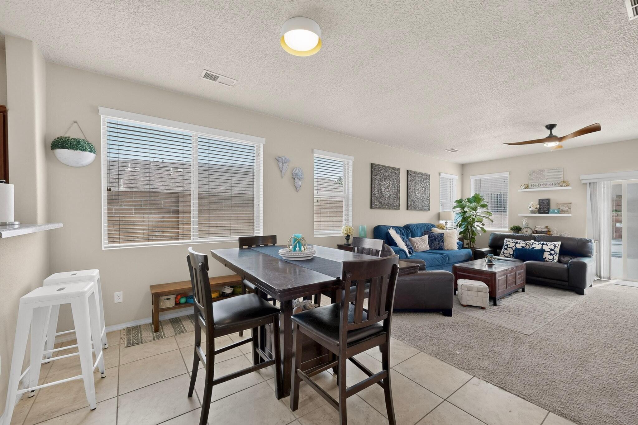 839 Serrano Pointe NW