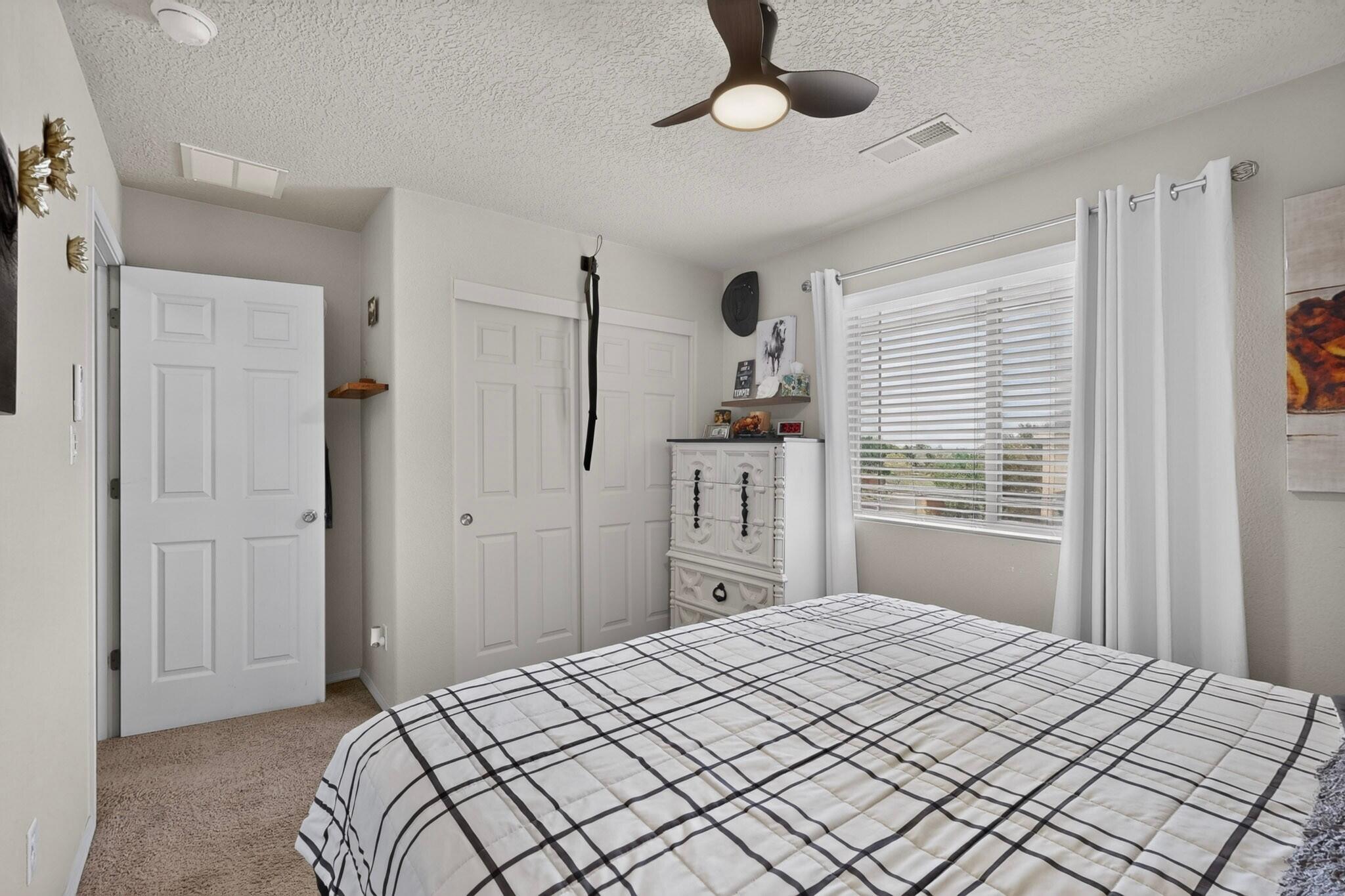 839 Serrano Pointe NW