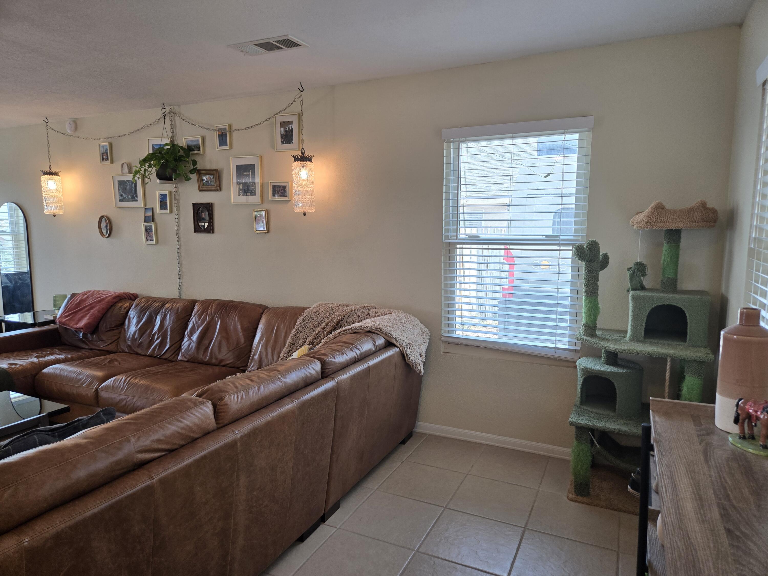 21 Juniper Avenue