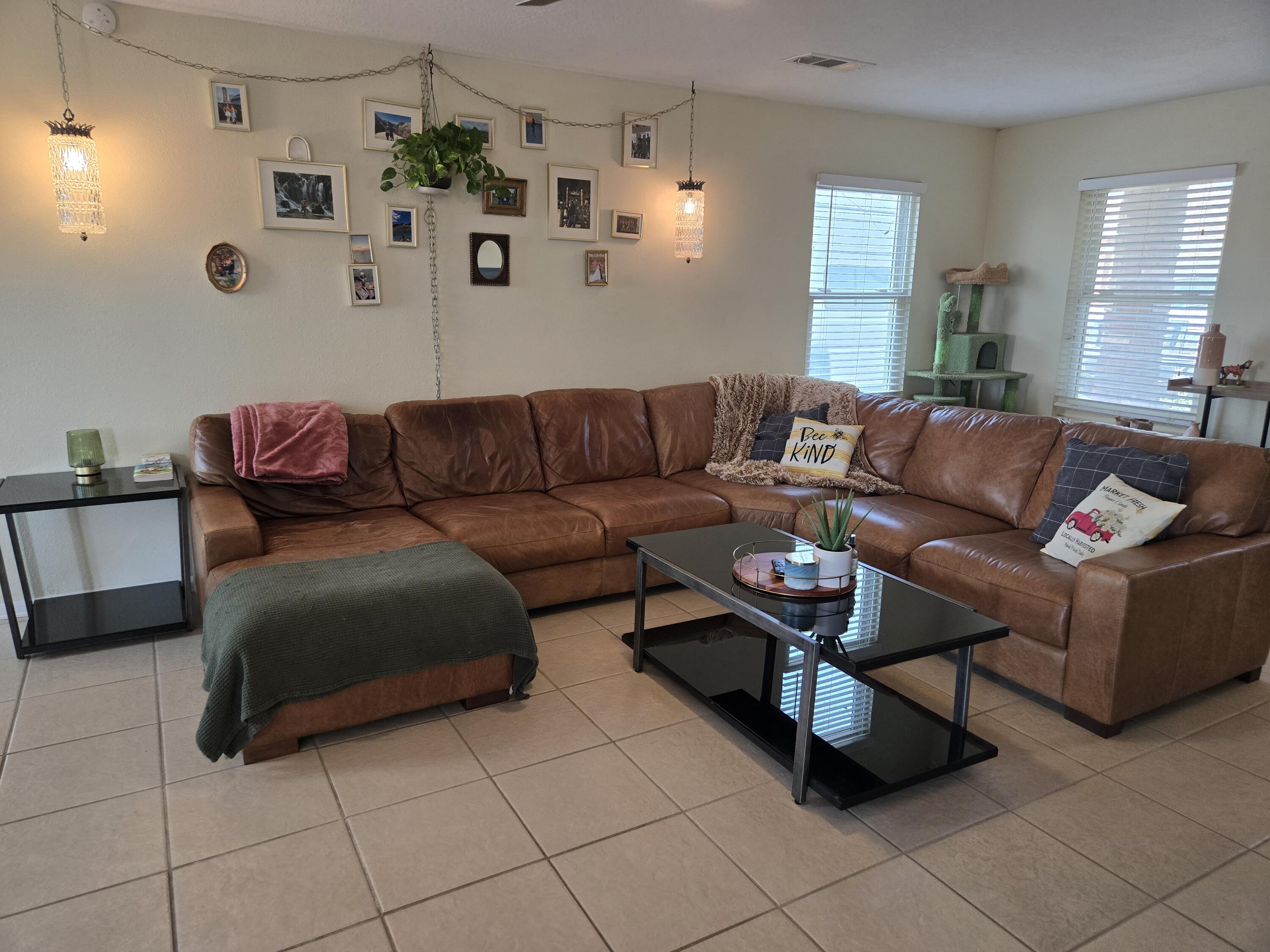 21 Juniper Avenue