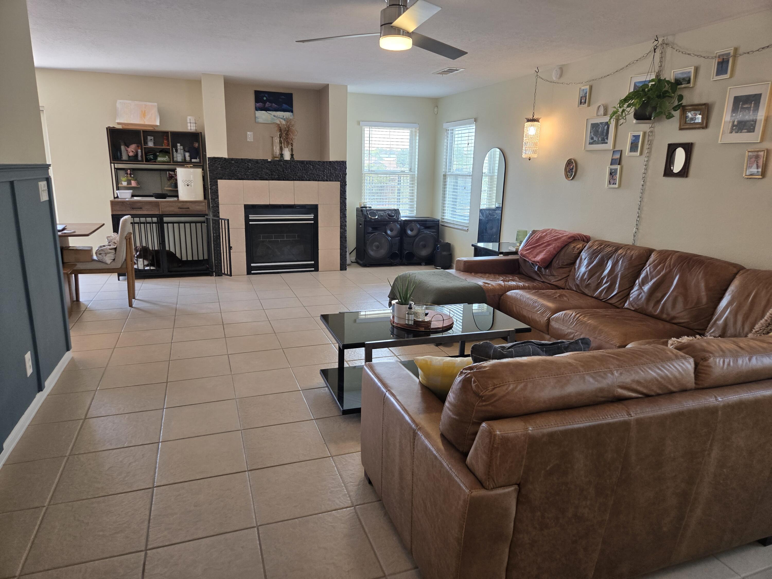21 Juniper Avenue