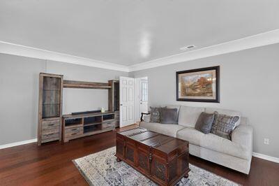 2401 Broadway Boulevard NE