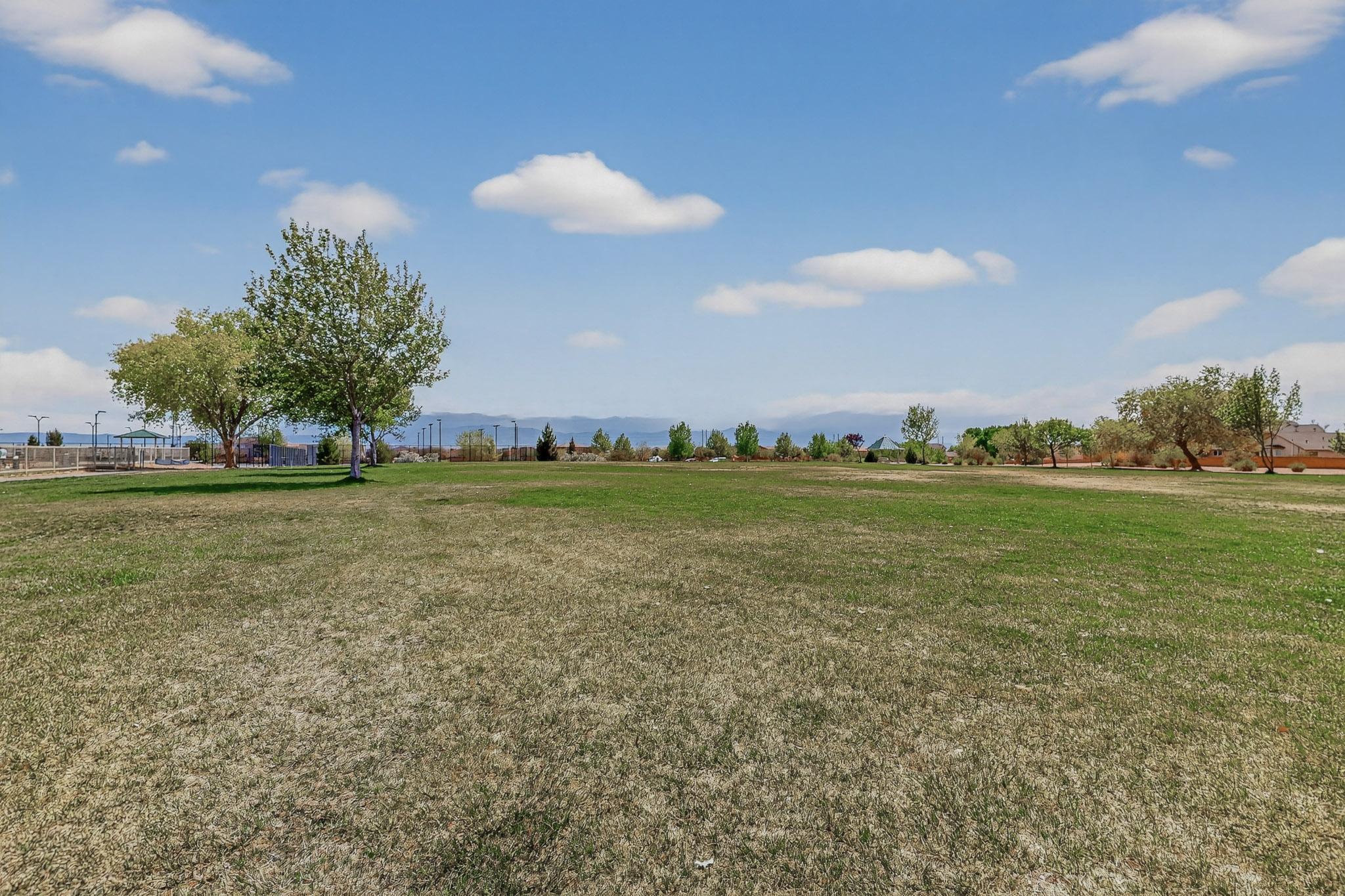 410 W Hicks Drive SW